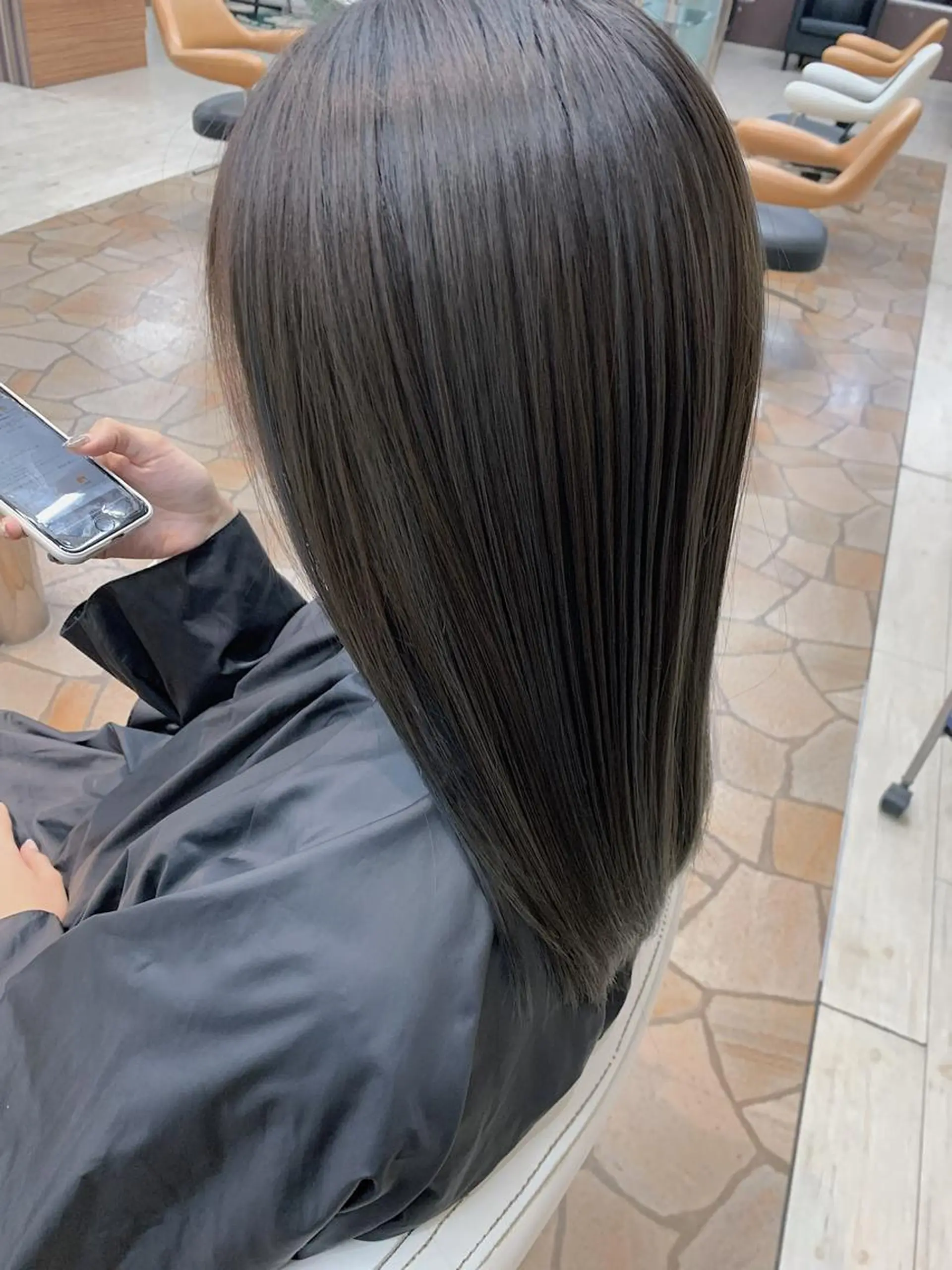 セミロング カラー 髪質改善 トリートメント ハットリ /北習志野のヘアスタイル