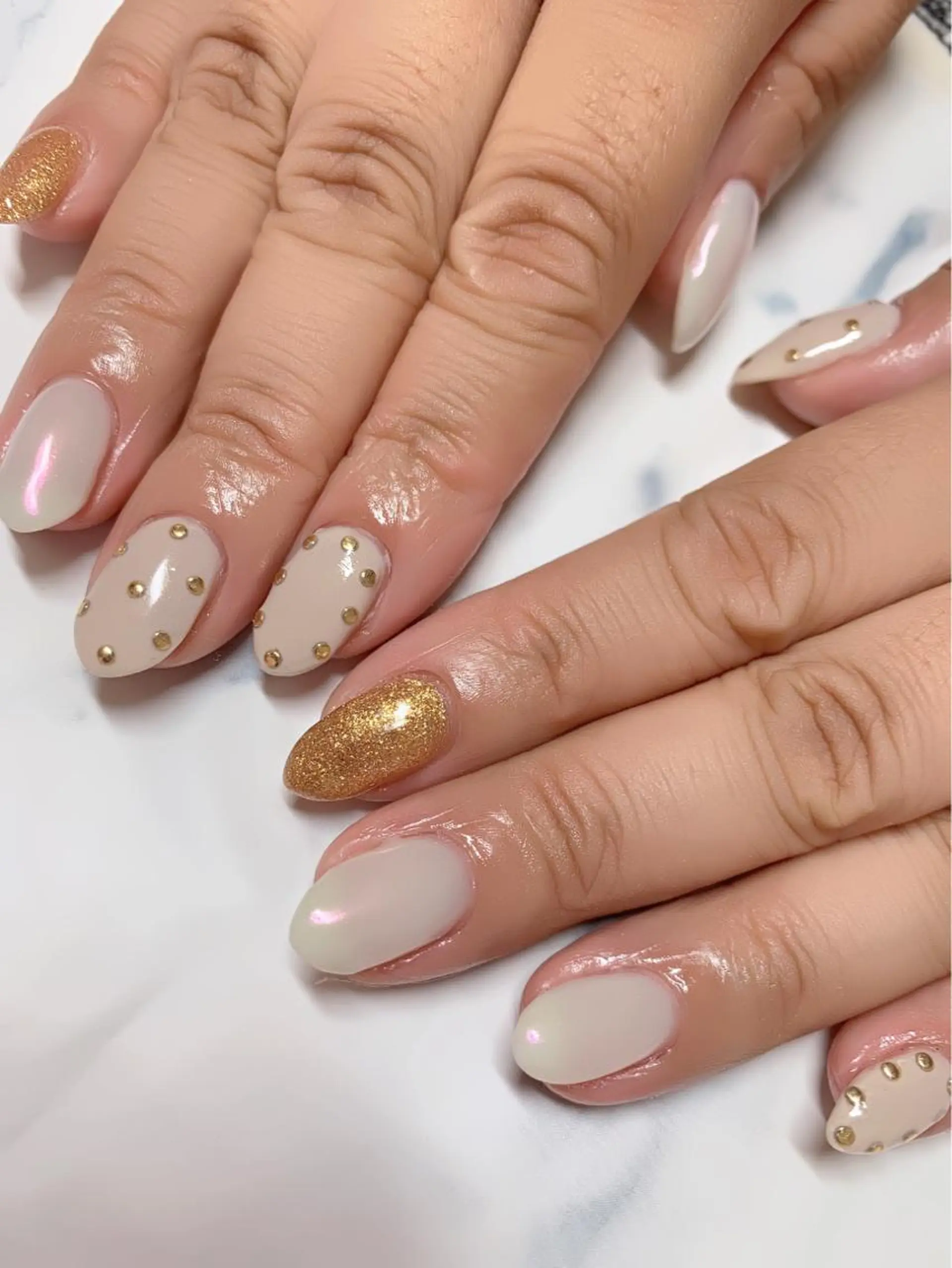 ネイル 菅野 愛花のネイルデザイン