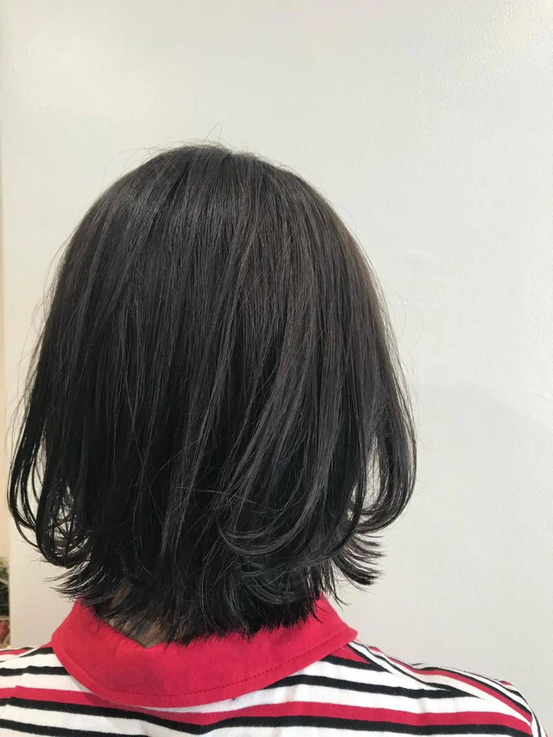 ミディアム カラー ダークグレー ダークグレージュ グレージュ カット ヘアカラー トリートメント 山崎 澪 レイヤーカット/大宮のヘアスタイル