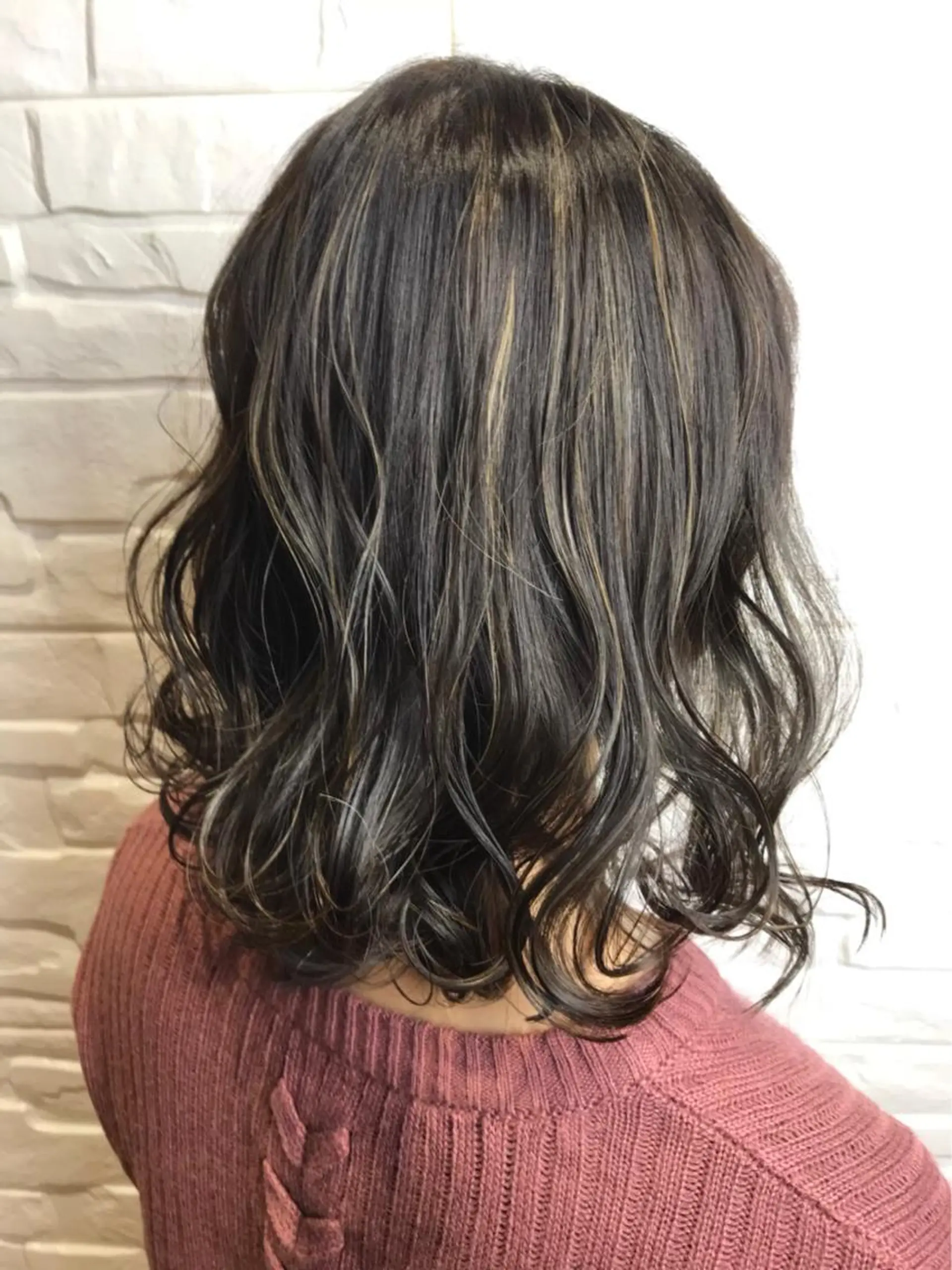 セミロング カラー 🎊ルービック 京橋店💛のヘアスタイル
