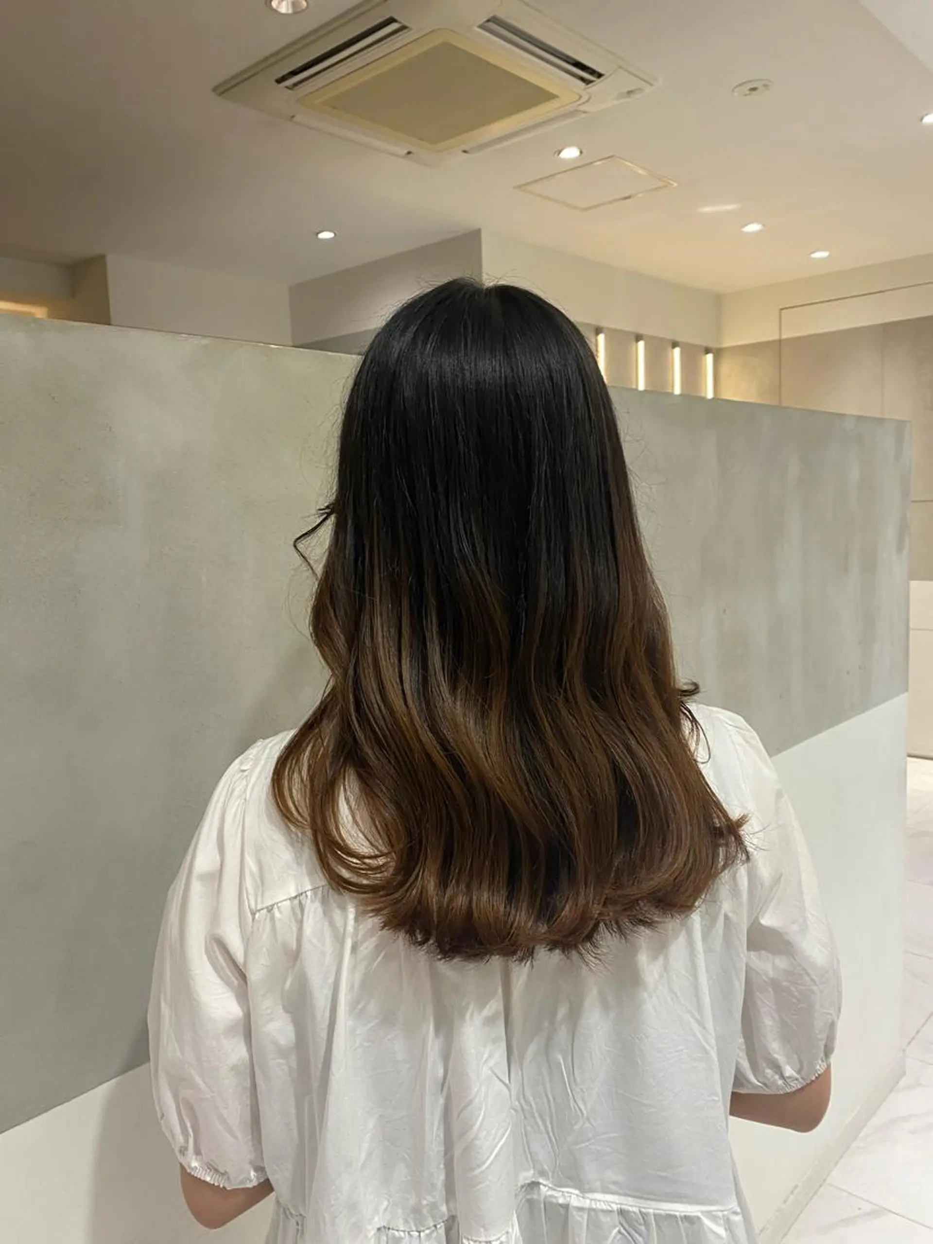 ロング カラー 顔まわりレイヤー レイヤーカット カット トリートメント ヘアセット ナチュラル/韓国💎 haruka 💎のヘアスタイル