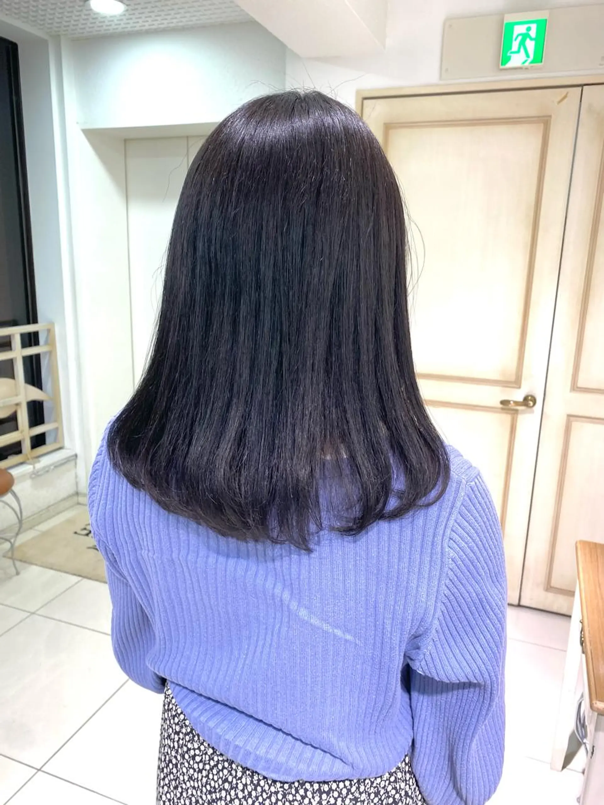 セミロング カラー ヘアアレンジ 透明感カラー 古山 結季🌙🖤のヘアスタイル