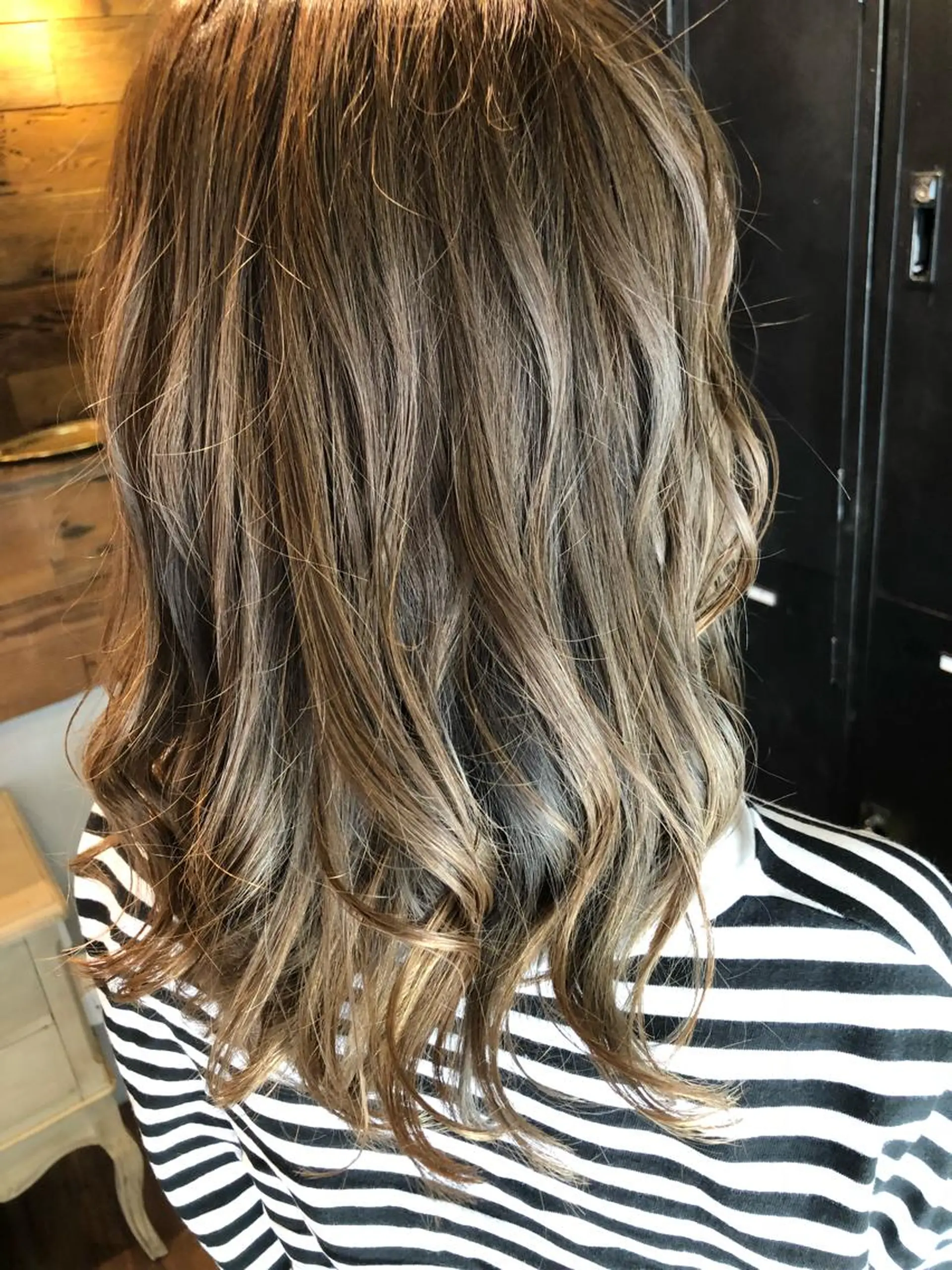 ミディアム カット ヘアカラー 山村 直哉のヘアスタイル