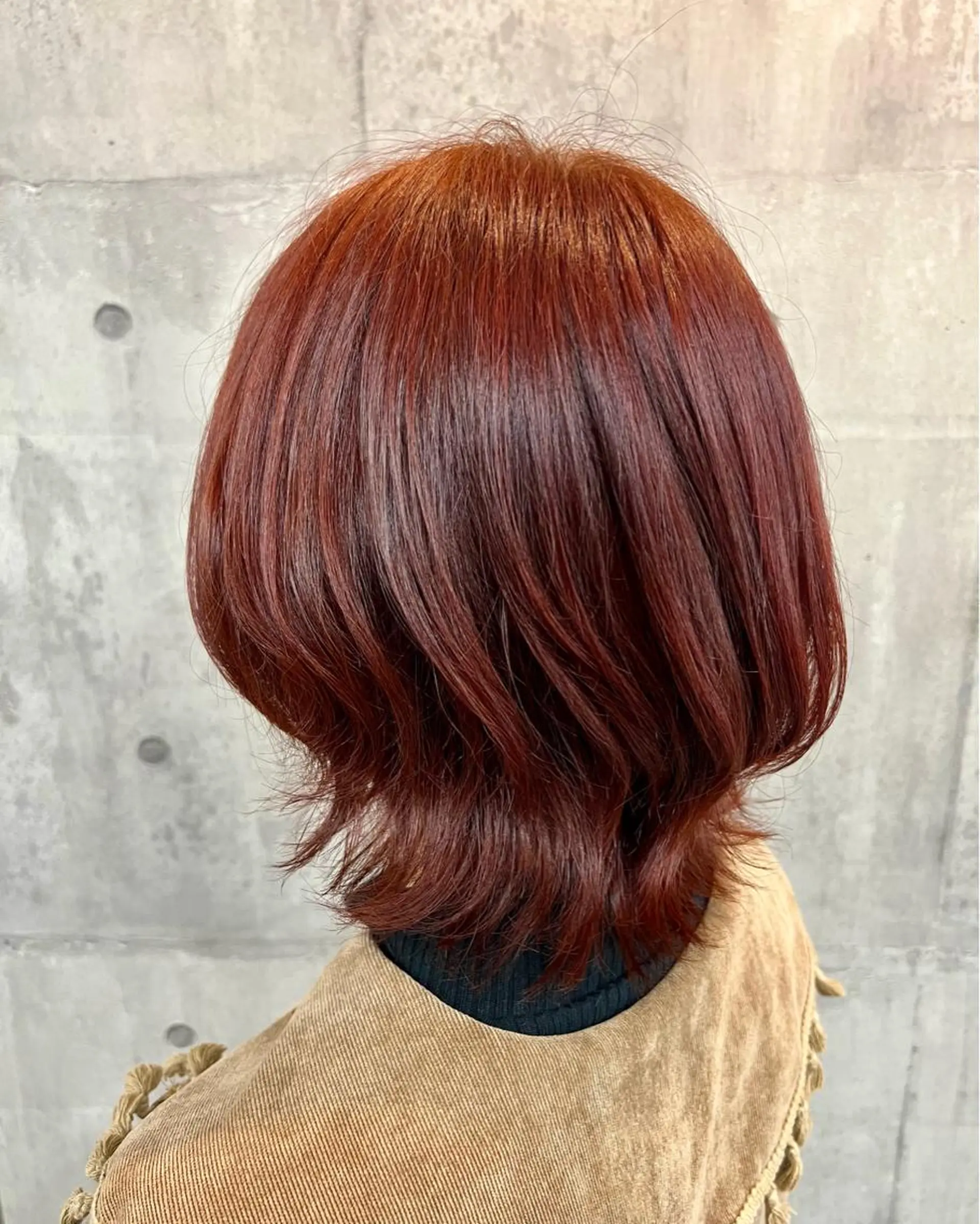 ミディアム カラー ブリーチ ブラウンカラー ダブルカラー ブリーチなしカラー レッドカラー 興津/韓国レイヤー ダブルカラー美髪縮毛のヘアスタイル