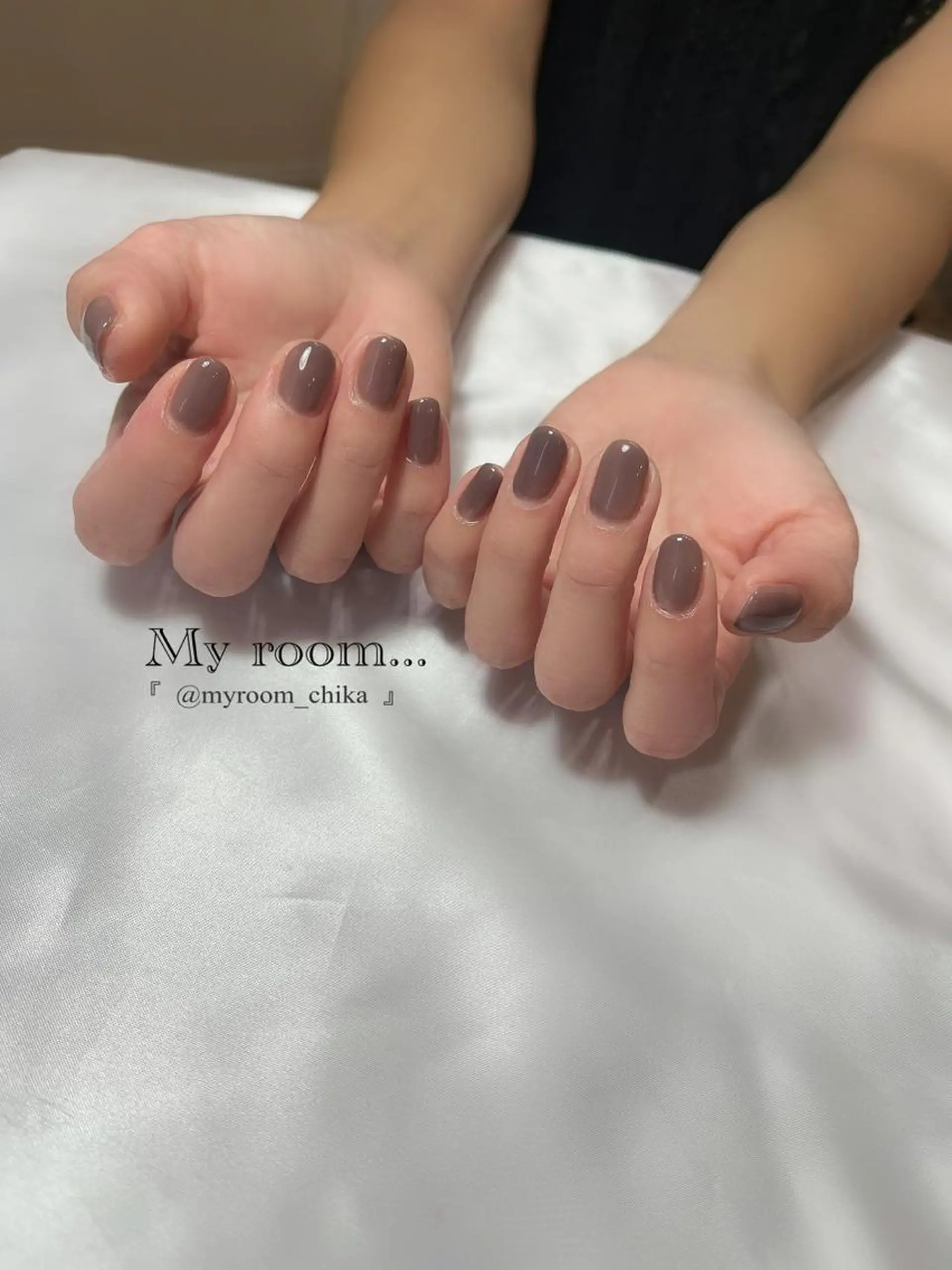 ネイル Amua.facial salon所属・ネイル・ハーブ Amua.新宿御苑のエステ・リラクイメージ