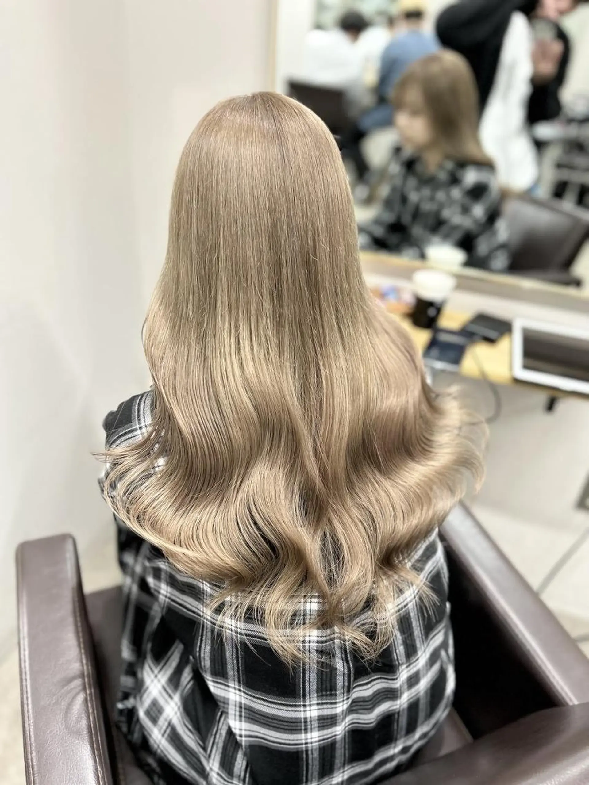 ロング カラー ✨【公式】 juhl.横浜✨のヘアスタイル