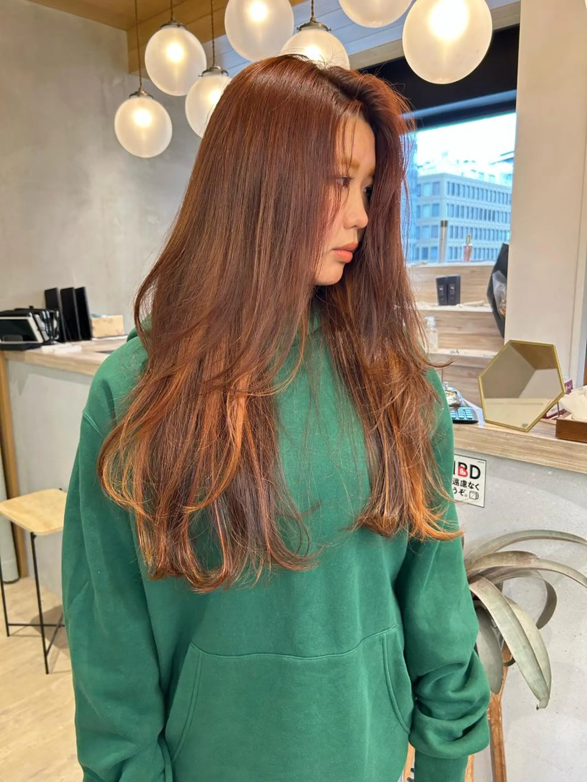 ロング カット ヘアカラー トリートメント 🩵縮毛矯正/ブリー チ/髪質改善/いつかのヘアスタイル