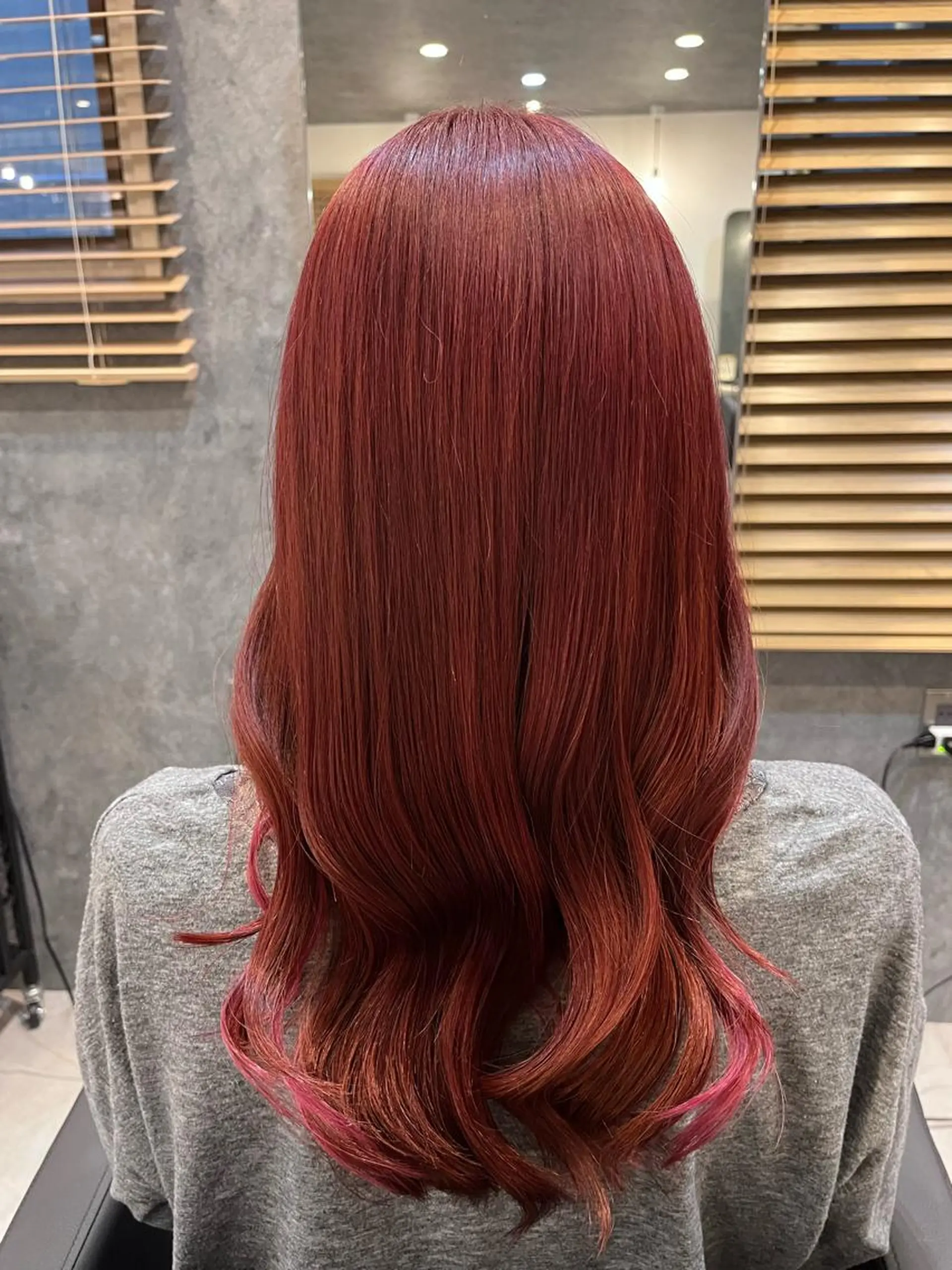 セミロング カラー 小松崎 友宏のヘアスタイル