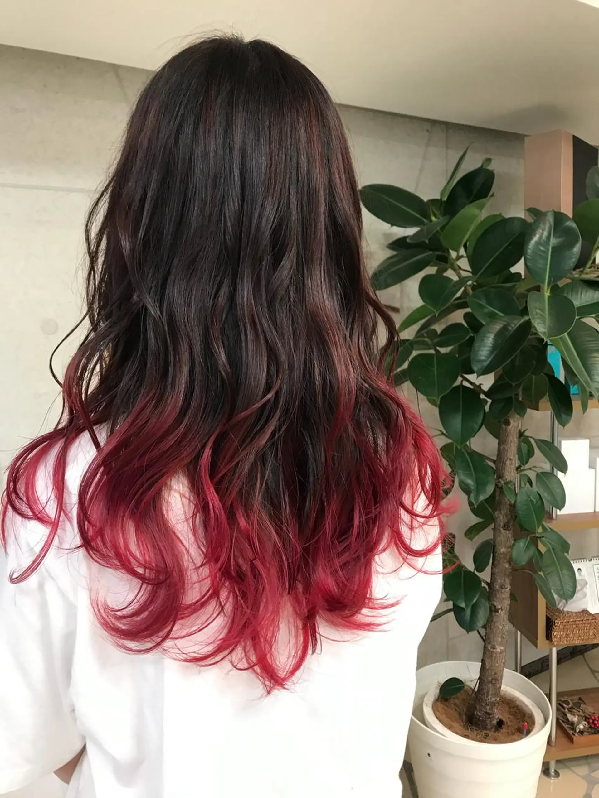 ロング カラー カット ヘアカラー トリートメント 具志 真理子のヘアスタイル