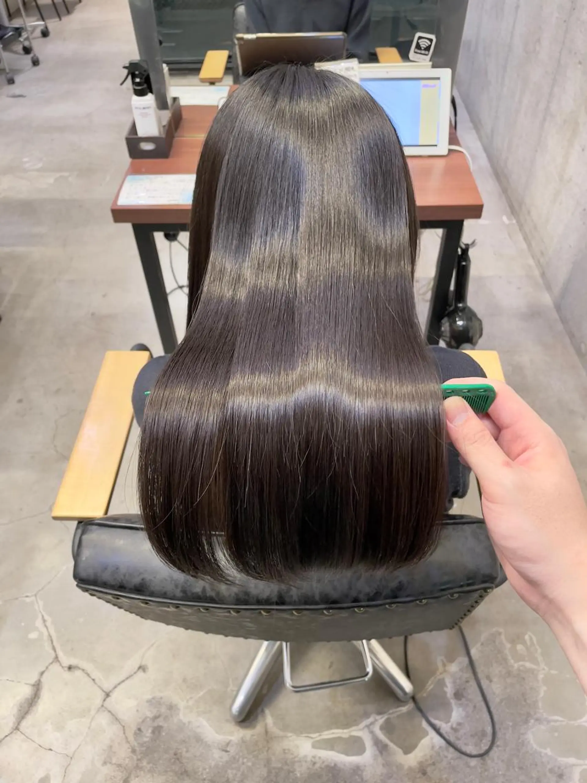 ミディアム 西大島美容師 渡部仁太のヘアスタイル