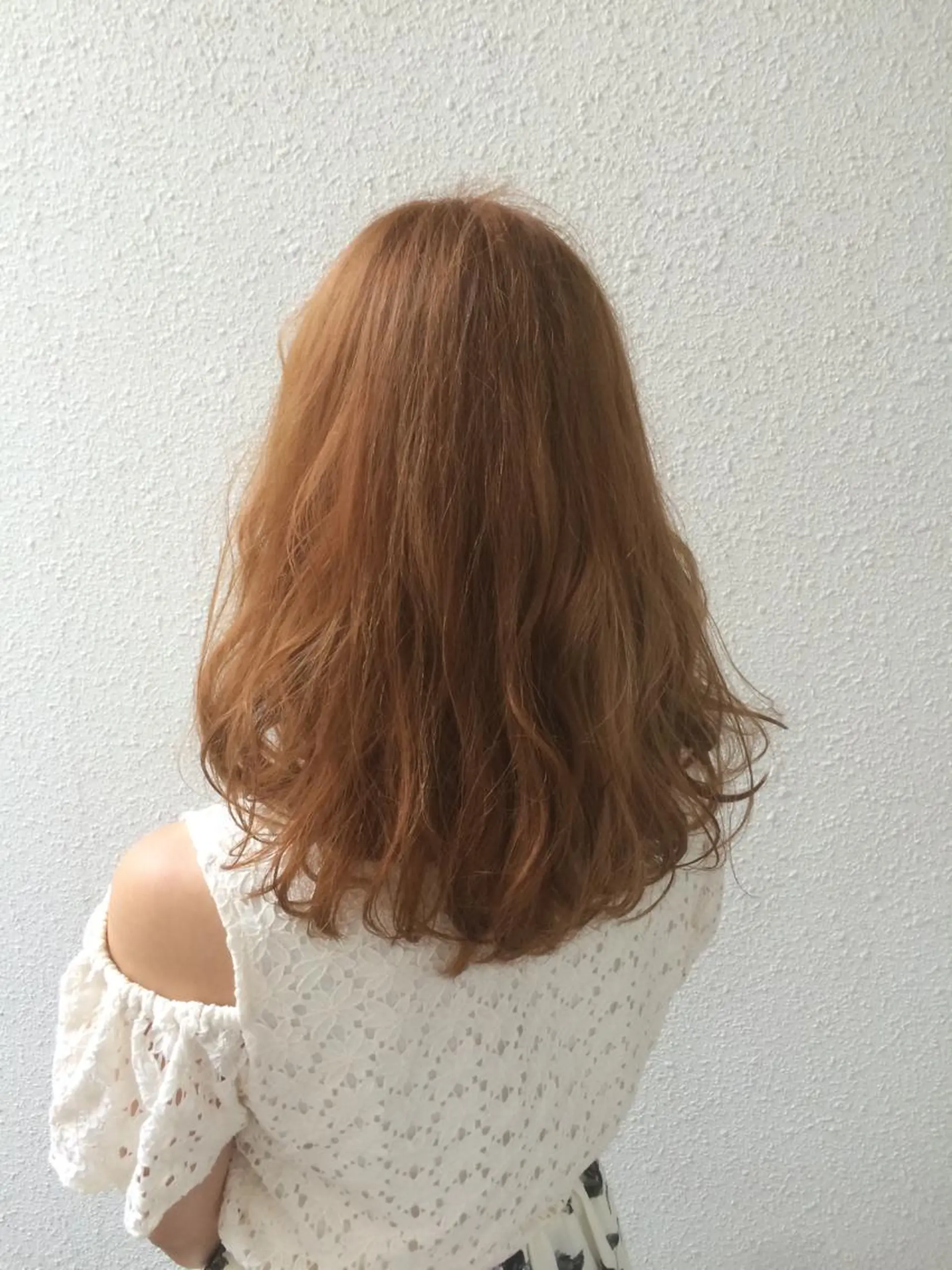 セミロング カラー ベージュカラー インナーカラー/天神 ブリーチ/吉田のヘアスタイル