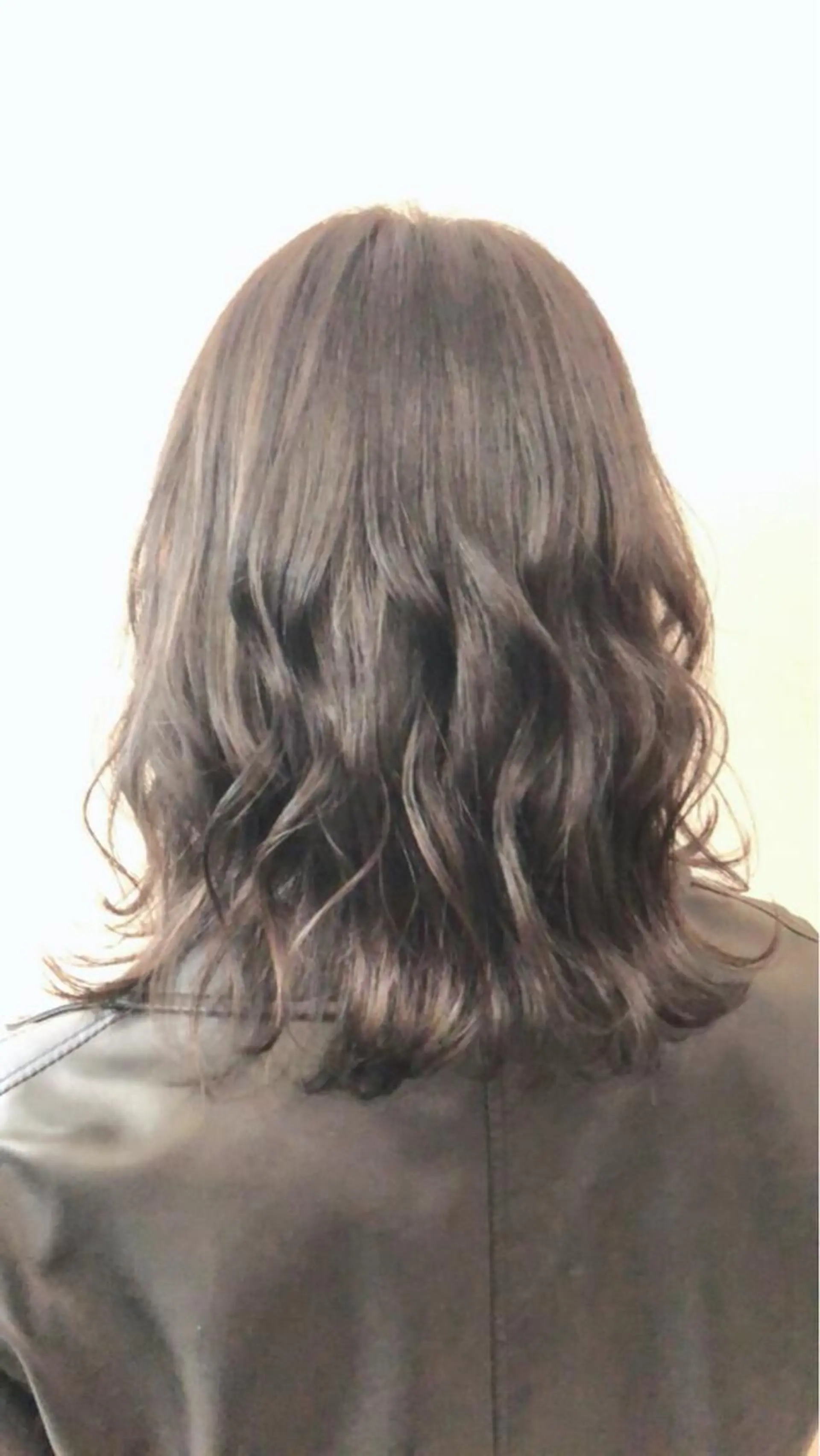 ミディアム カラー aroot 町田駅徒歩10秒のヘアスタイル