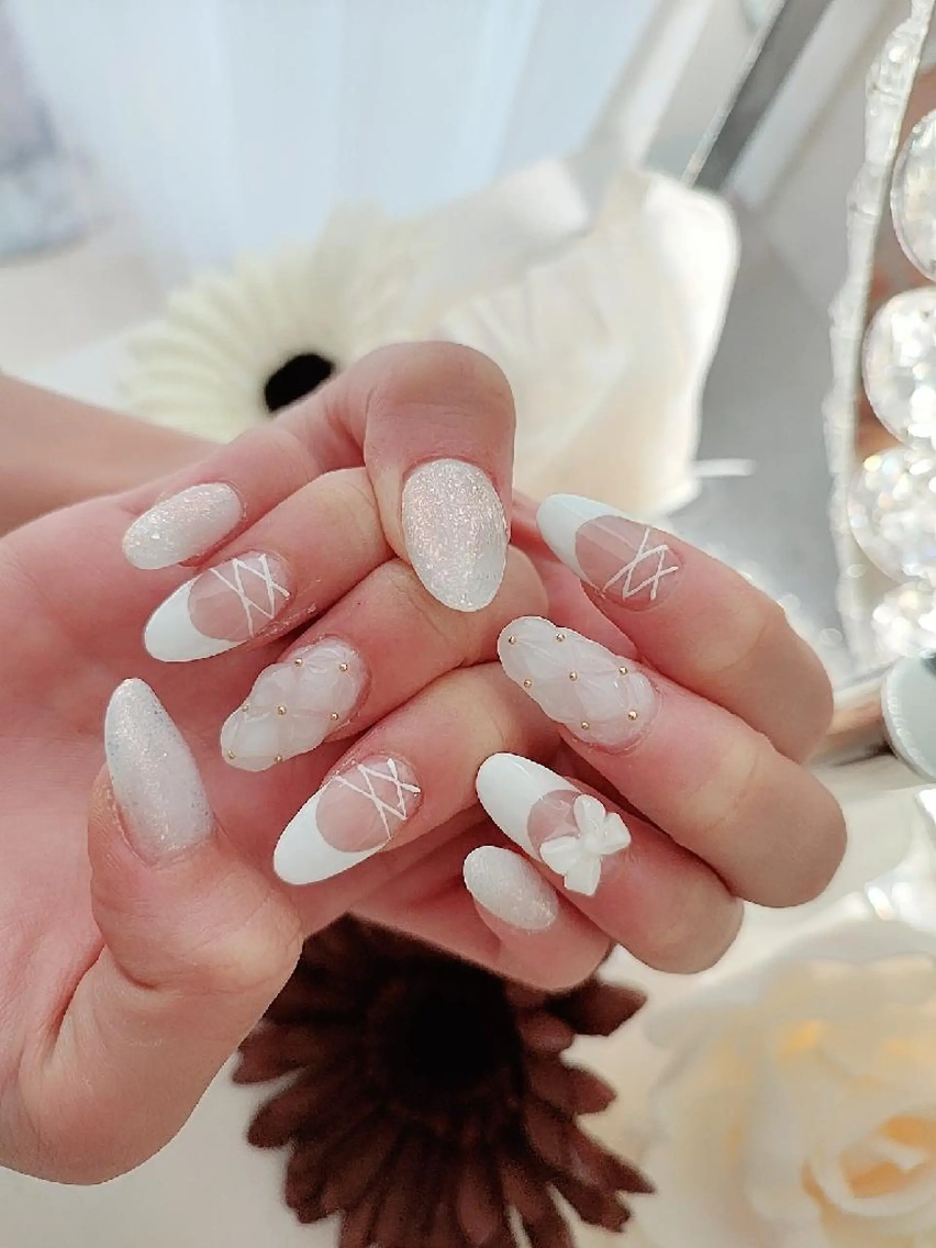 ネイル ハンドネイル RUNWAY 　　の眉毛・アイブロウイメージ