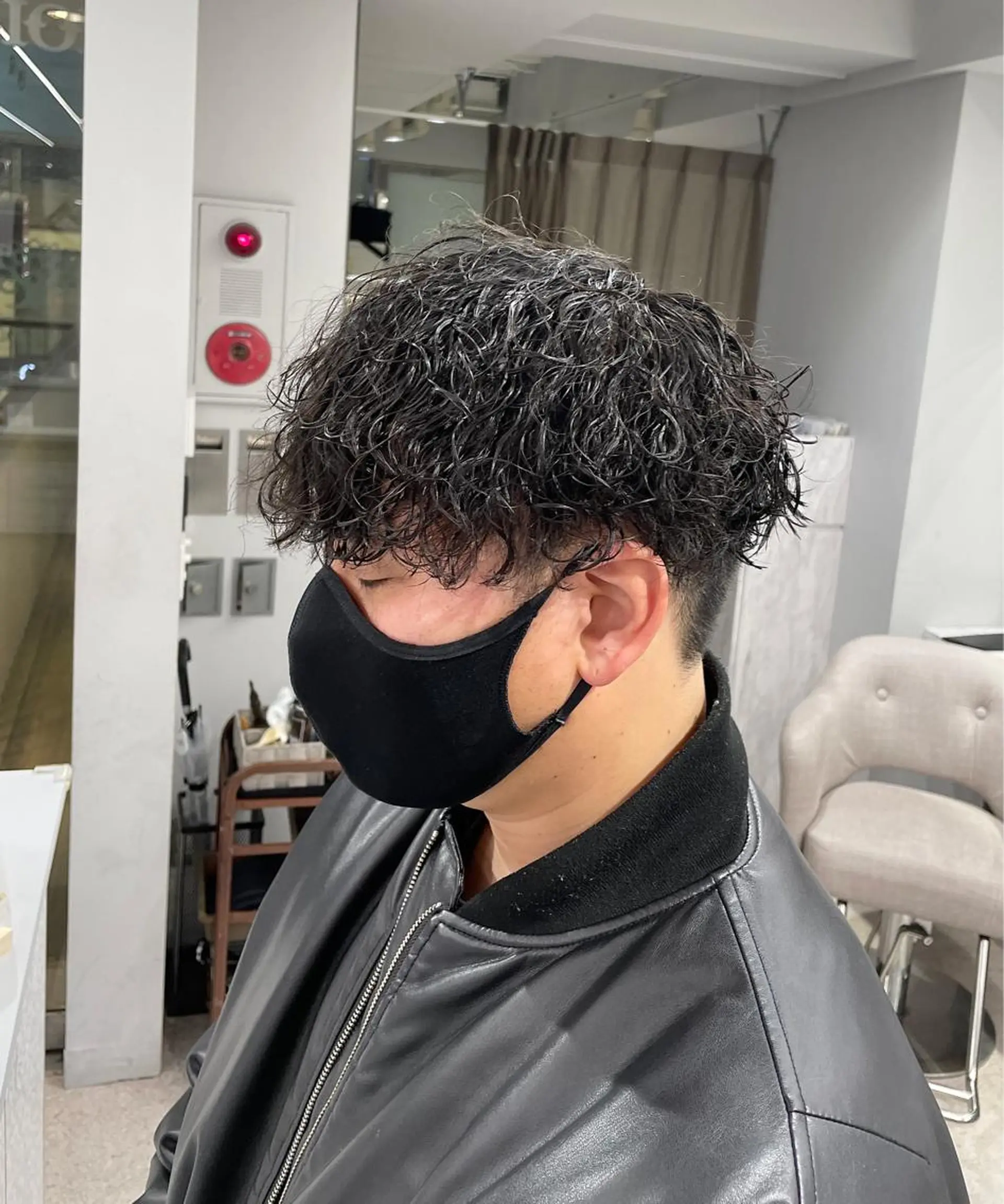 パーマ メンズ メンズスタイリスト✨ 助川龍哉のヘアスタイル