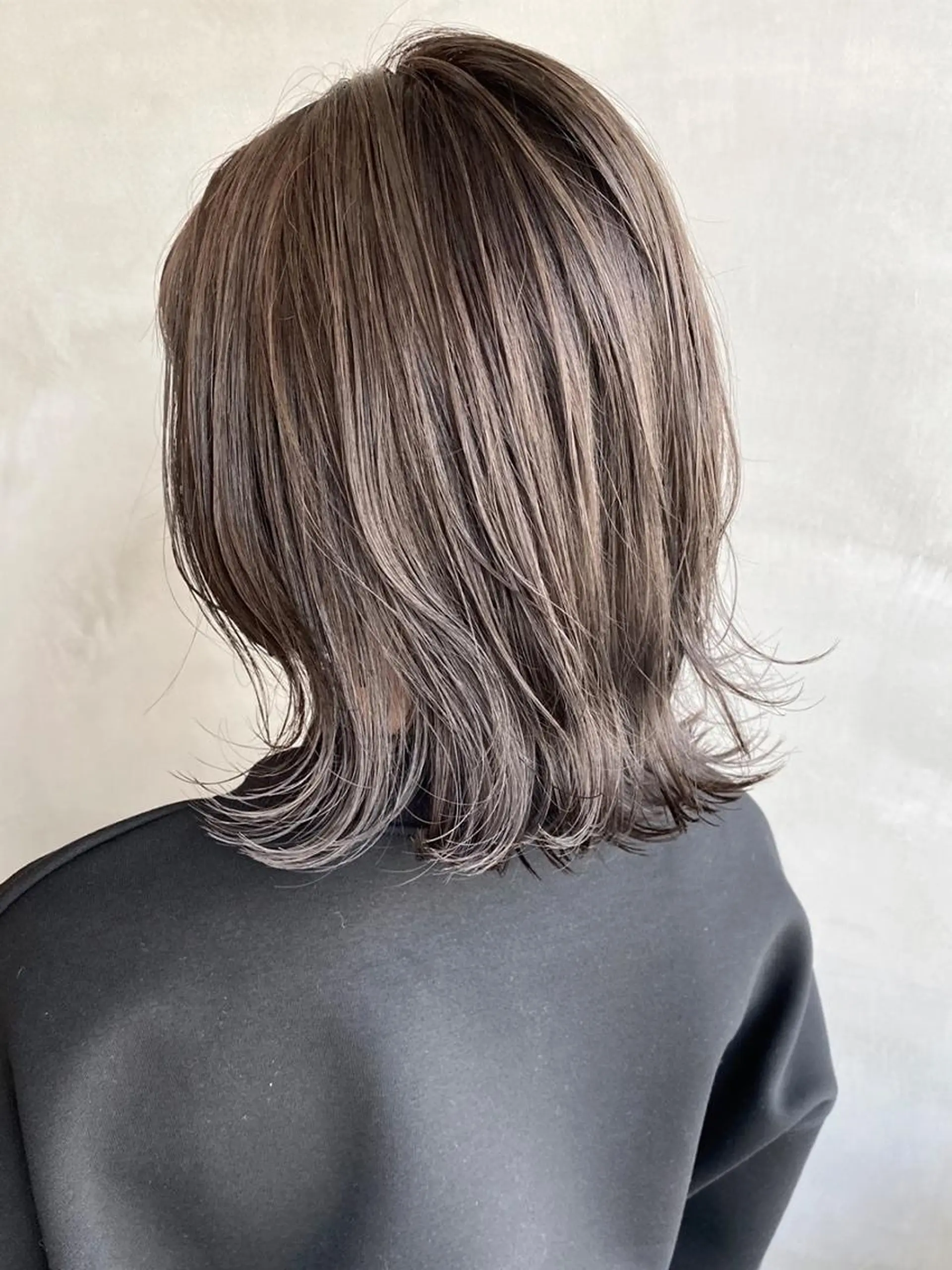 カラー 原野 実優羽のヘアスタイル