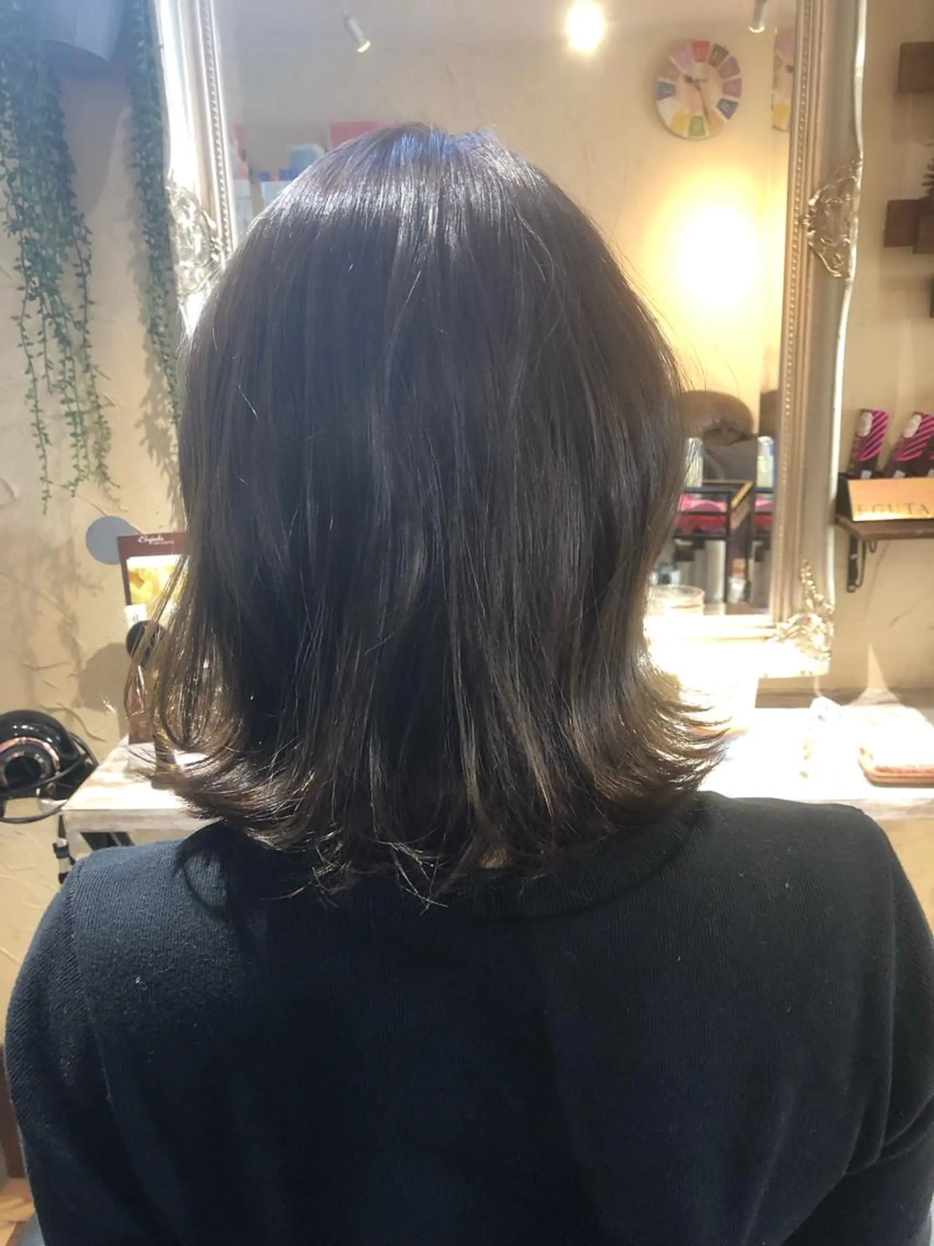 ミディアム カラー カット ヘアカラー トリートメント 美容歴18年以上🌈 山口のヘアスタイル