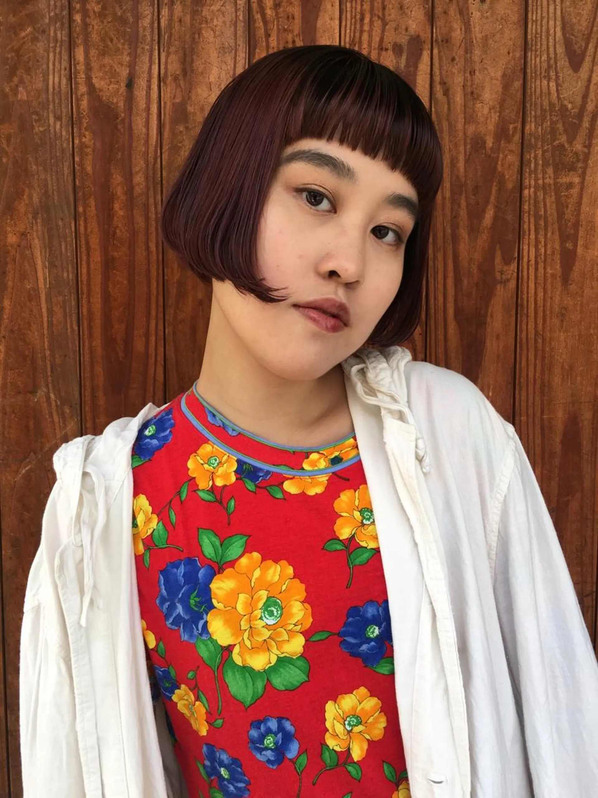 ショート カラー ブリーチ ボルドーカラー BRUNTJET所属・MAEDA MADOKAのヘアスタイル