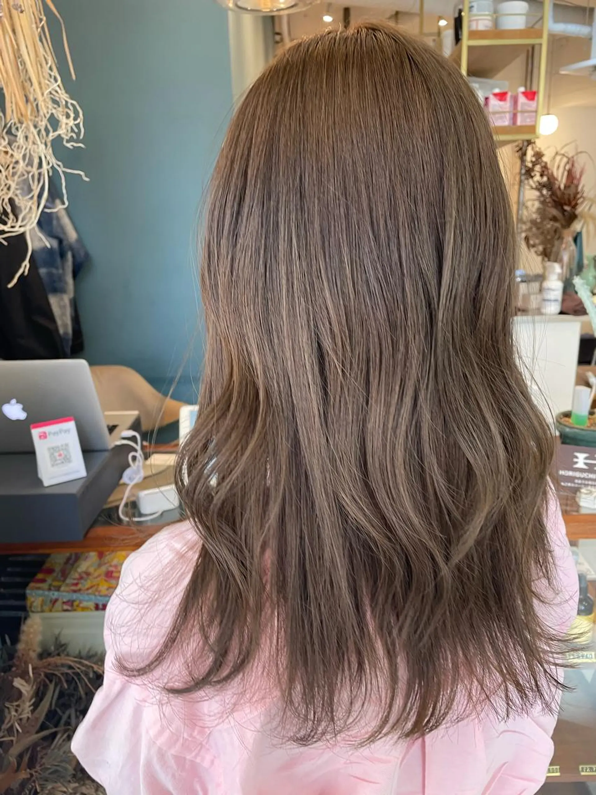 ミディアム カラー アッシュ ベージュカラー ブリーチ ブリーチなしカラー カット ヘアカラー トリートメント 中目黒🌼 🌼ハナのヘアスタイル