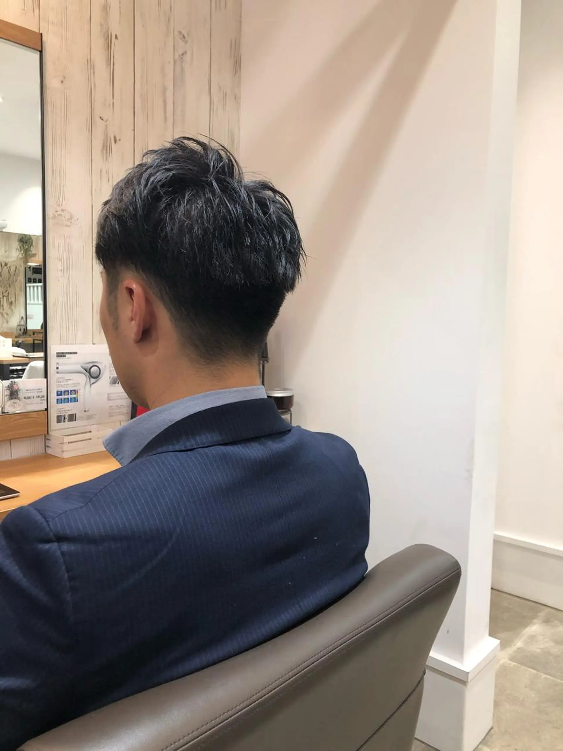 ショート メンズ 鈴村 大介のヘアスタイル