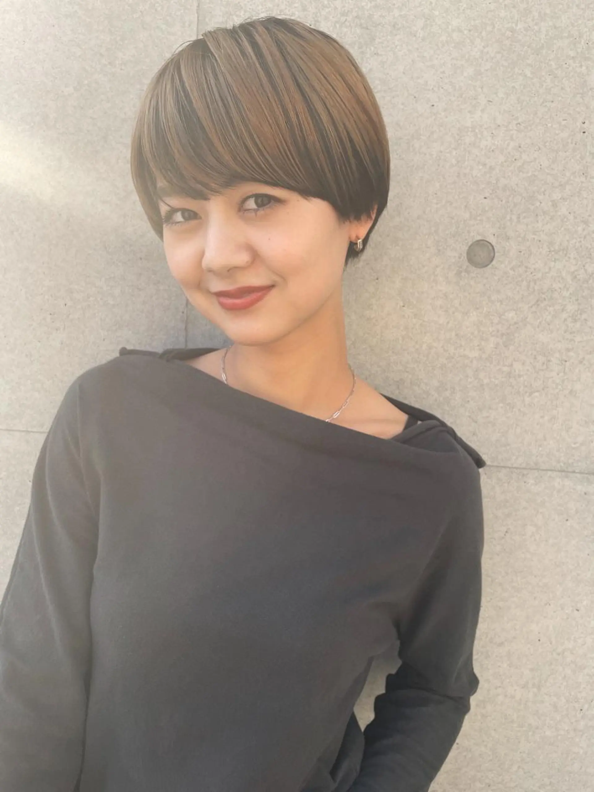 ショート カラー デザインカラー 似合わせカット カット ヘアカラー トリートメント センスをお届けします 大谷将生infpのヘアスタイル