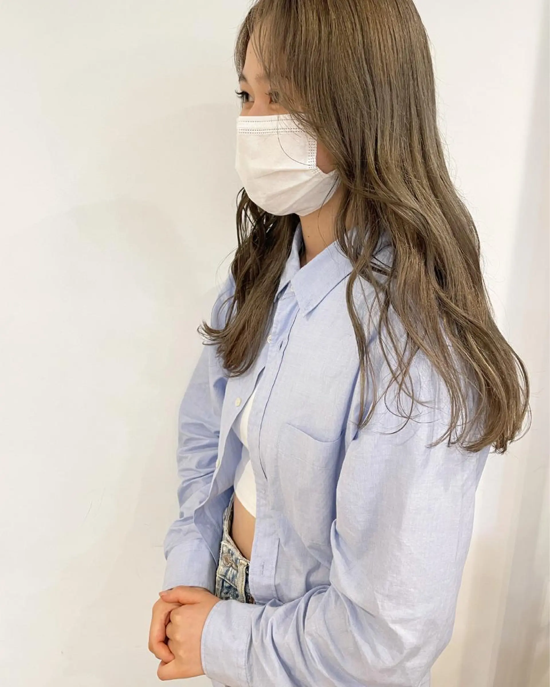 ロング カラー 佐藤 永夏のヘアスタイル