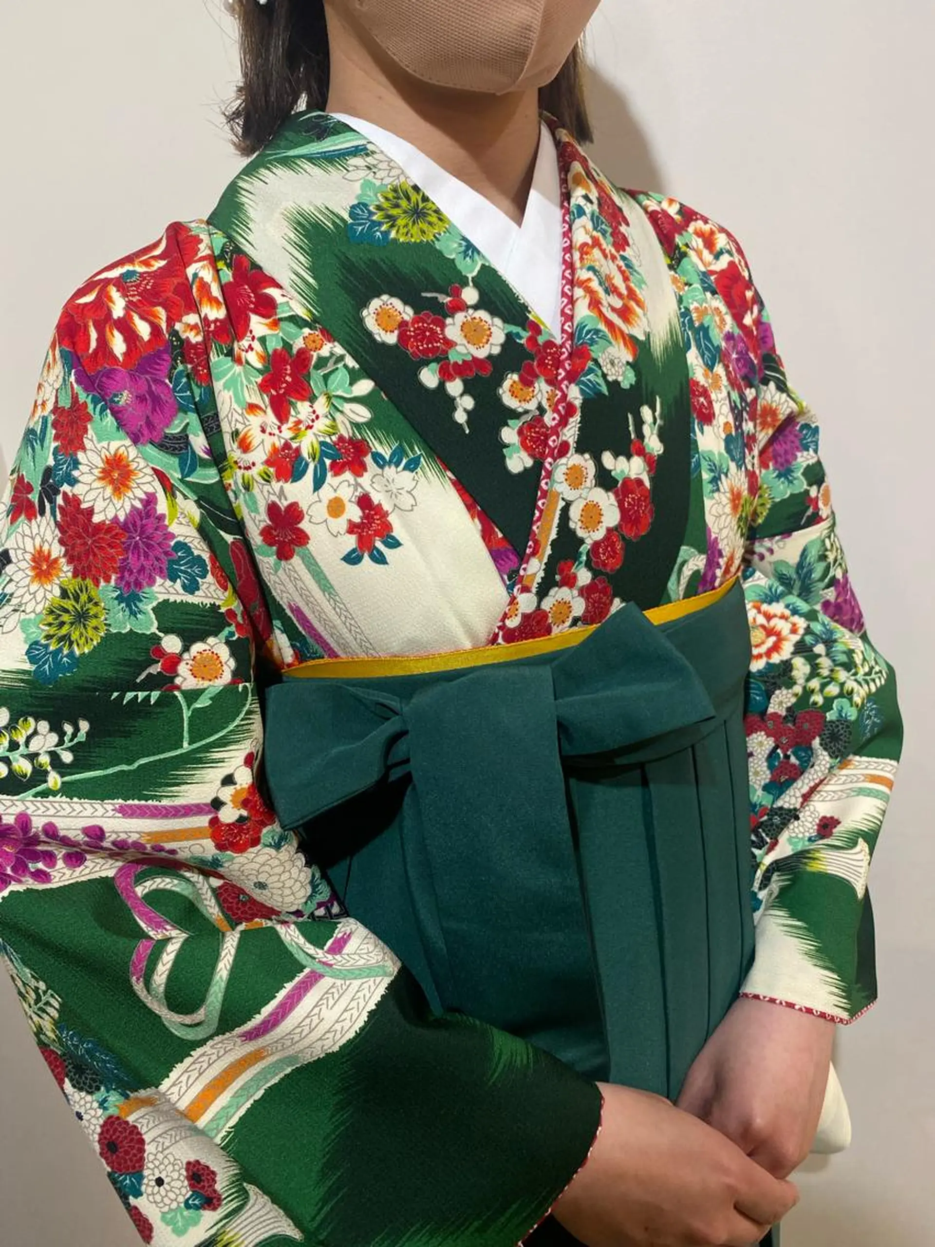 着付け COLO✨️ 白川綺香のヘアスタイル