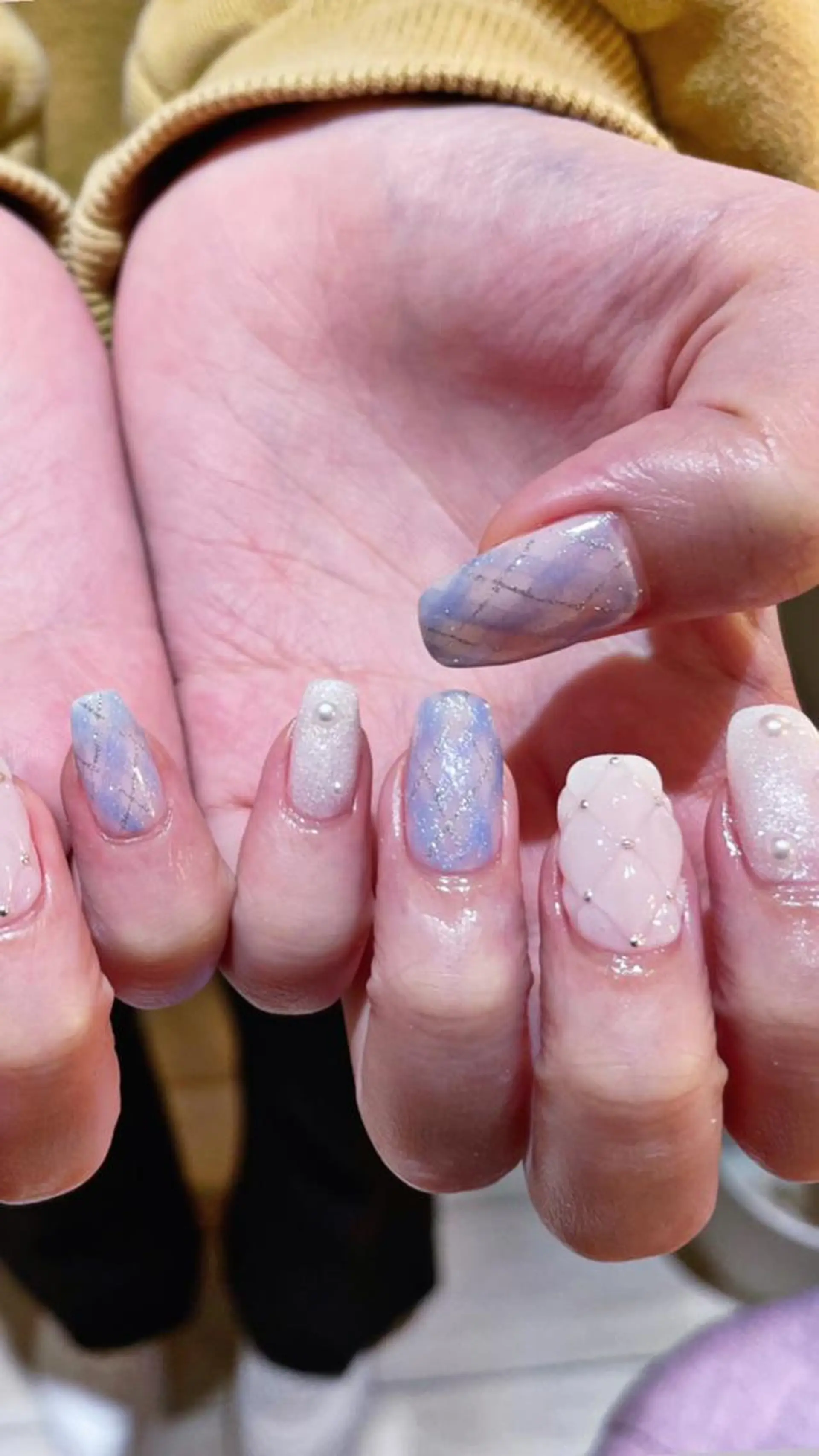 ネイル 長瀬 瑠霞のネイルデザイン