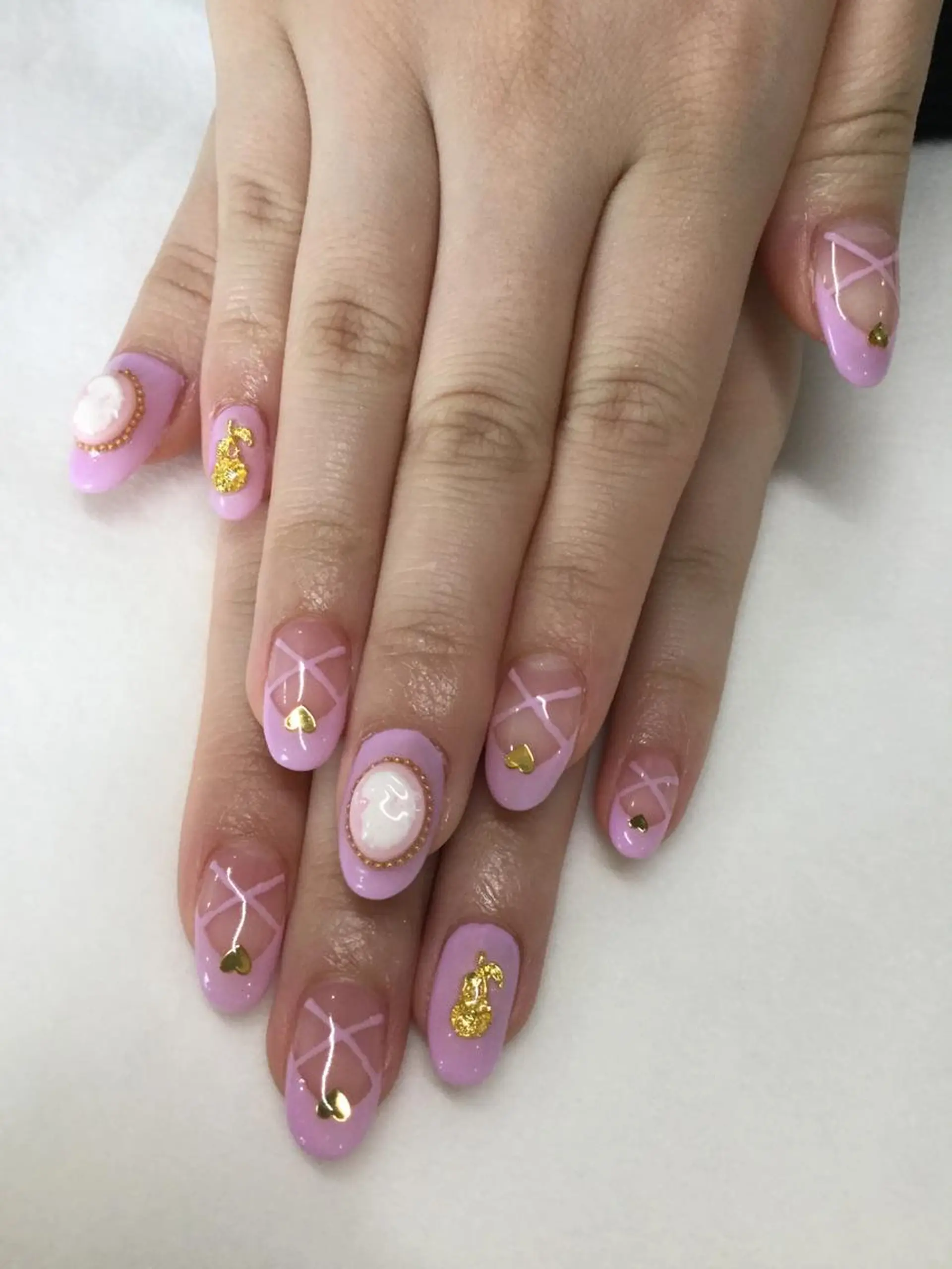 ネイル 💎🐰 saki. m 🐰💎のネイルデザイン