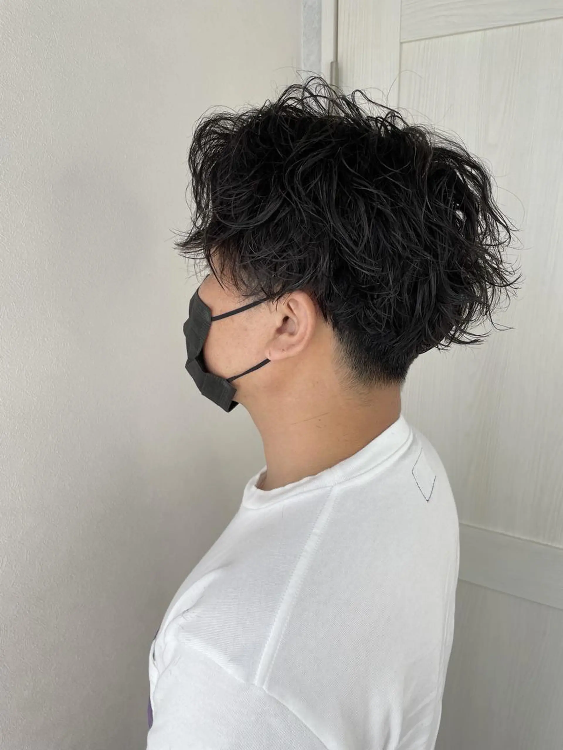 ショート パーマ メンズ メンズパーマ ツイストスパイラルパーマ スパイラルパーマ カット パーマ 瀬川 雄太のヘアスタイル