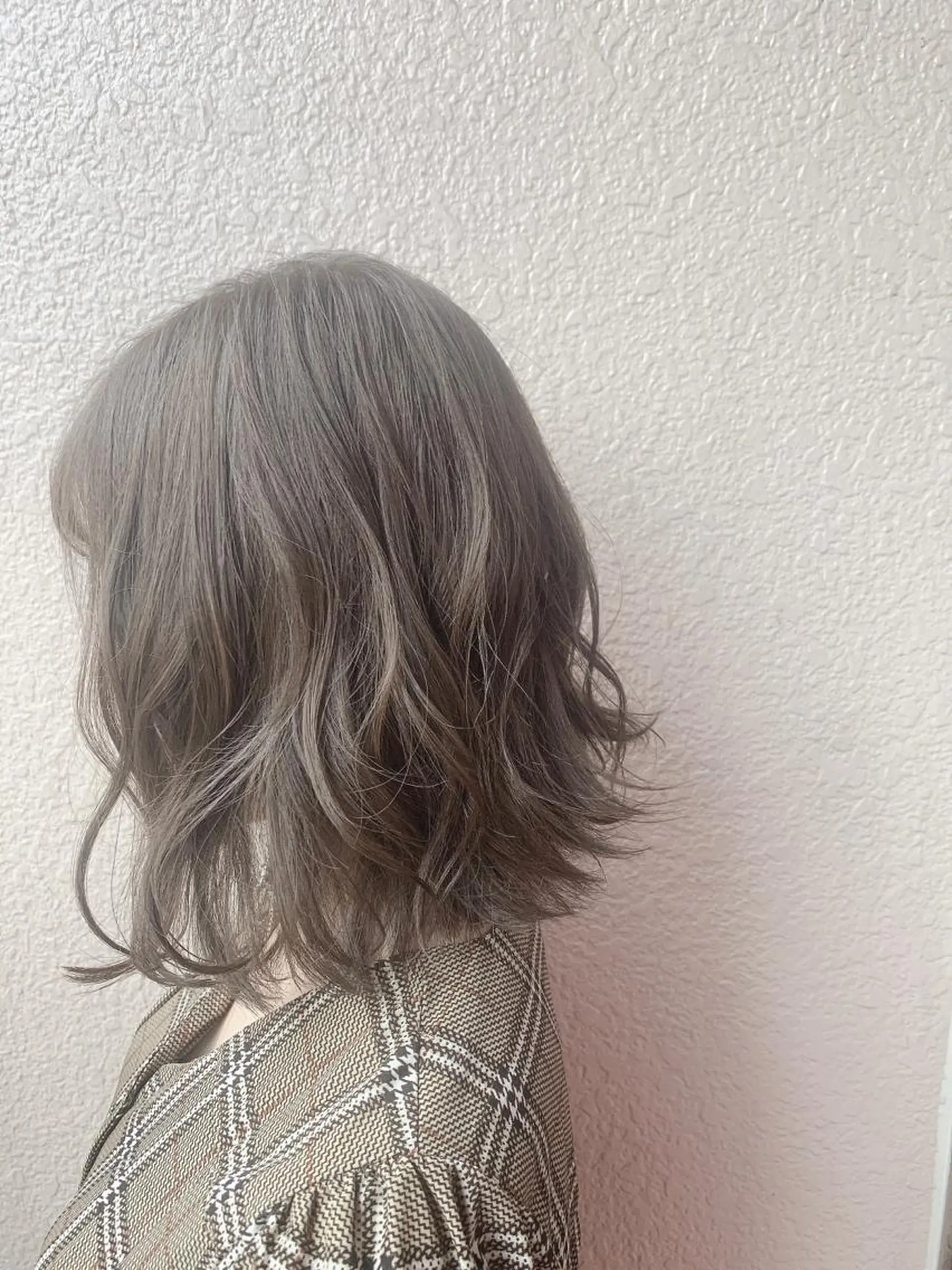 ミディアム カラー パーマ キッズ ネイル マツエク・マツパ 外国人風カラー カット ヘアカラー トリートメント 🫧代表/新宿駅近/ 限定価格🫧田辺貴裕のヘアスタイル