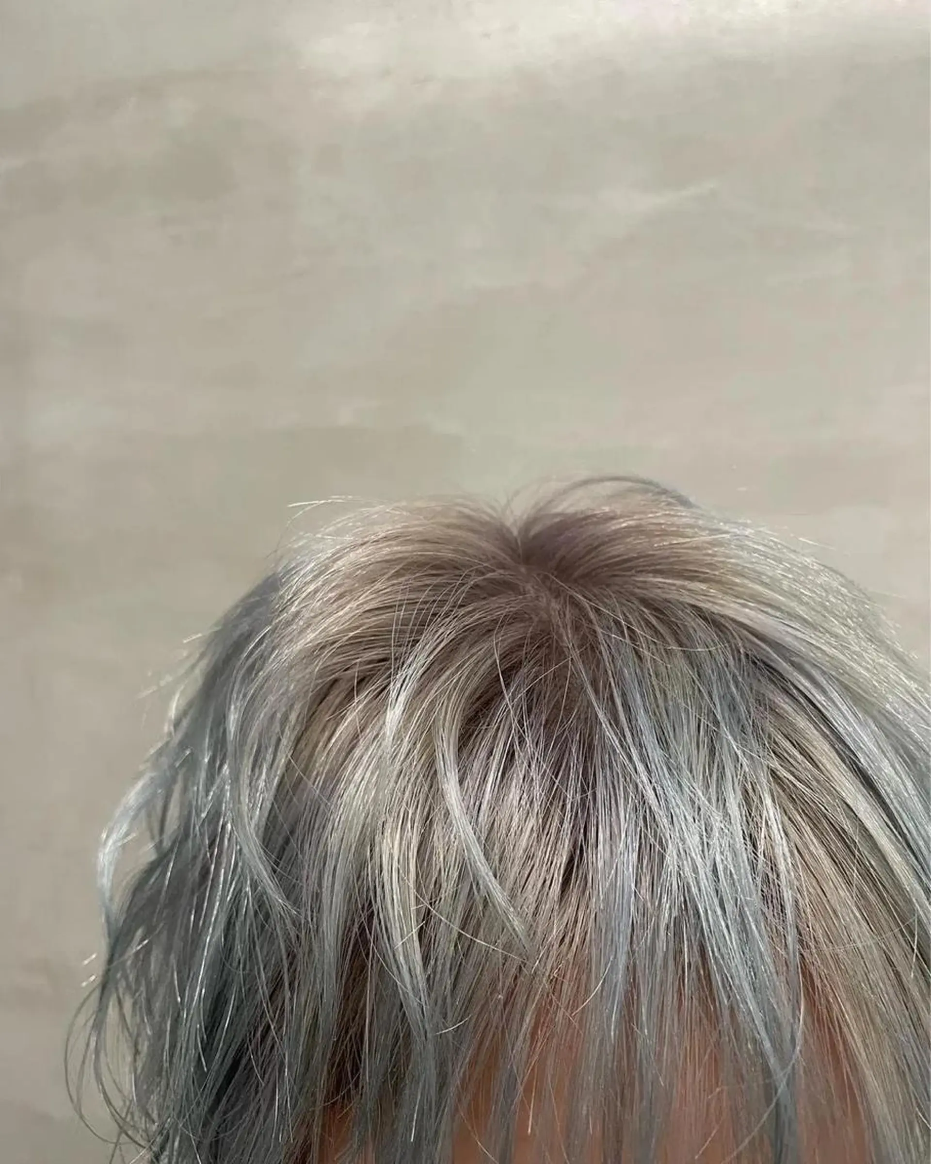 カラー 鶴井 美空のヘアスタイル