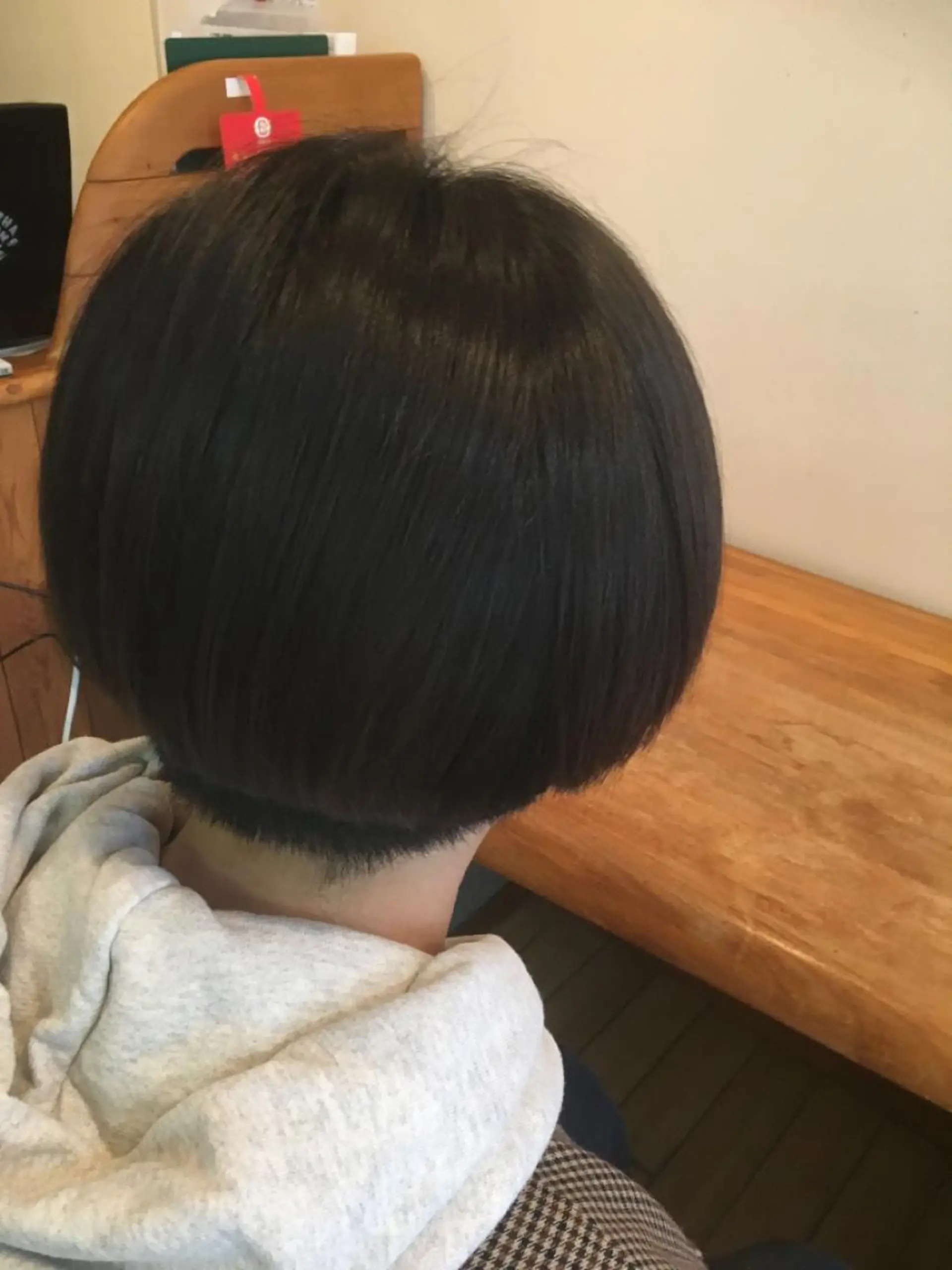 ショート カラー CRADLE Takeuchiのヘアスタイル