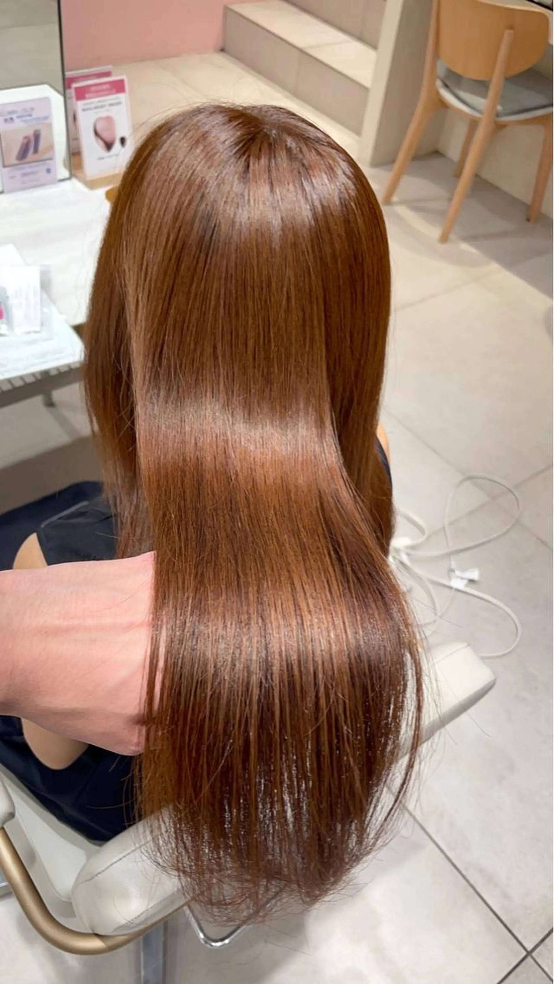 ロング カラー アディクシーカラー ベージュカラー 透明感カラー イヤリングカラー グレージュ カット トリートメント 顔周り特化/韓国ヘア /レイヤー/吉野幸大のヘアスタイル