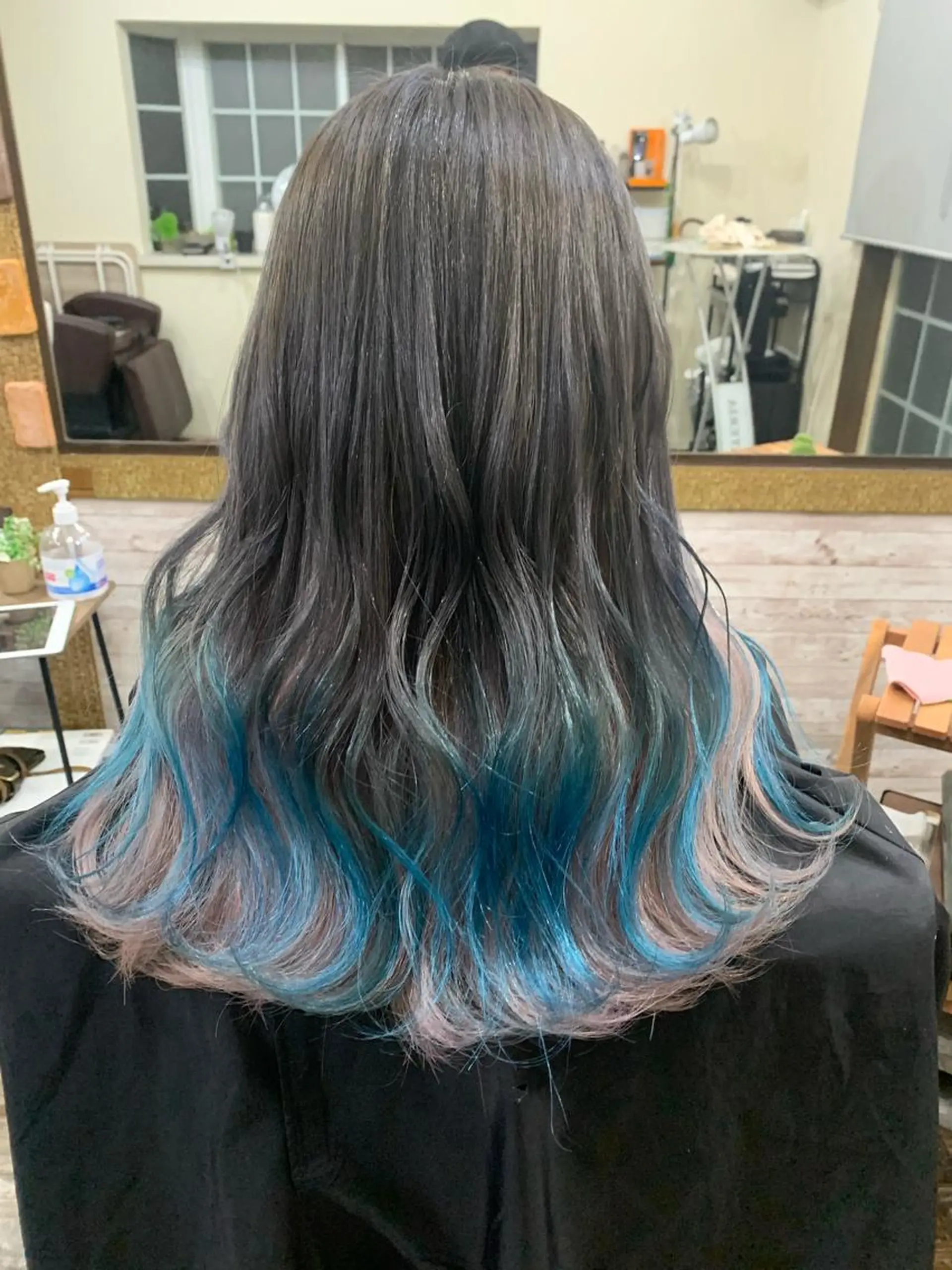 ロング カラー ヘアカラー 渡辺 健太のヘアスタイル