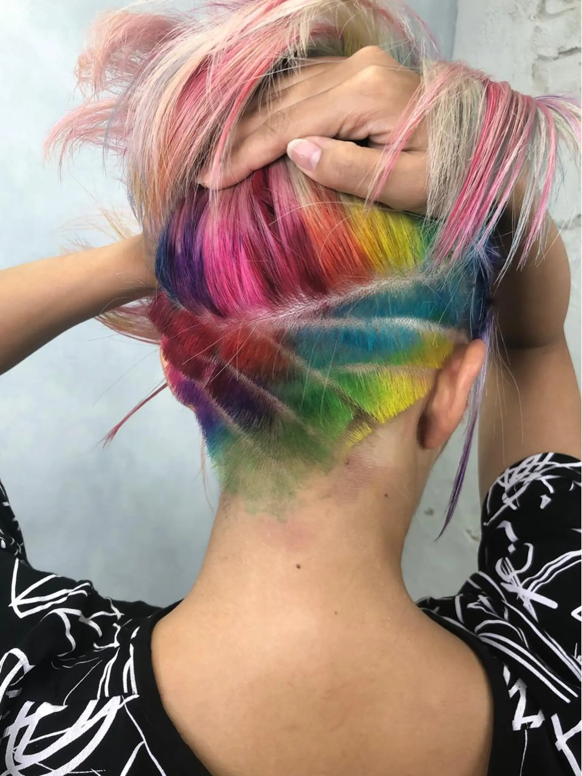 ショート カラー ブリーチ ヘアカラー トリートメント welring hair salonのヘアスタイル