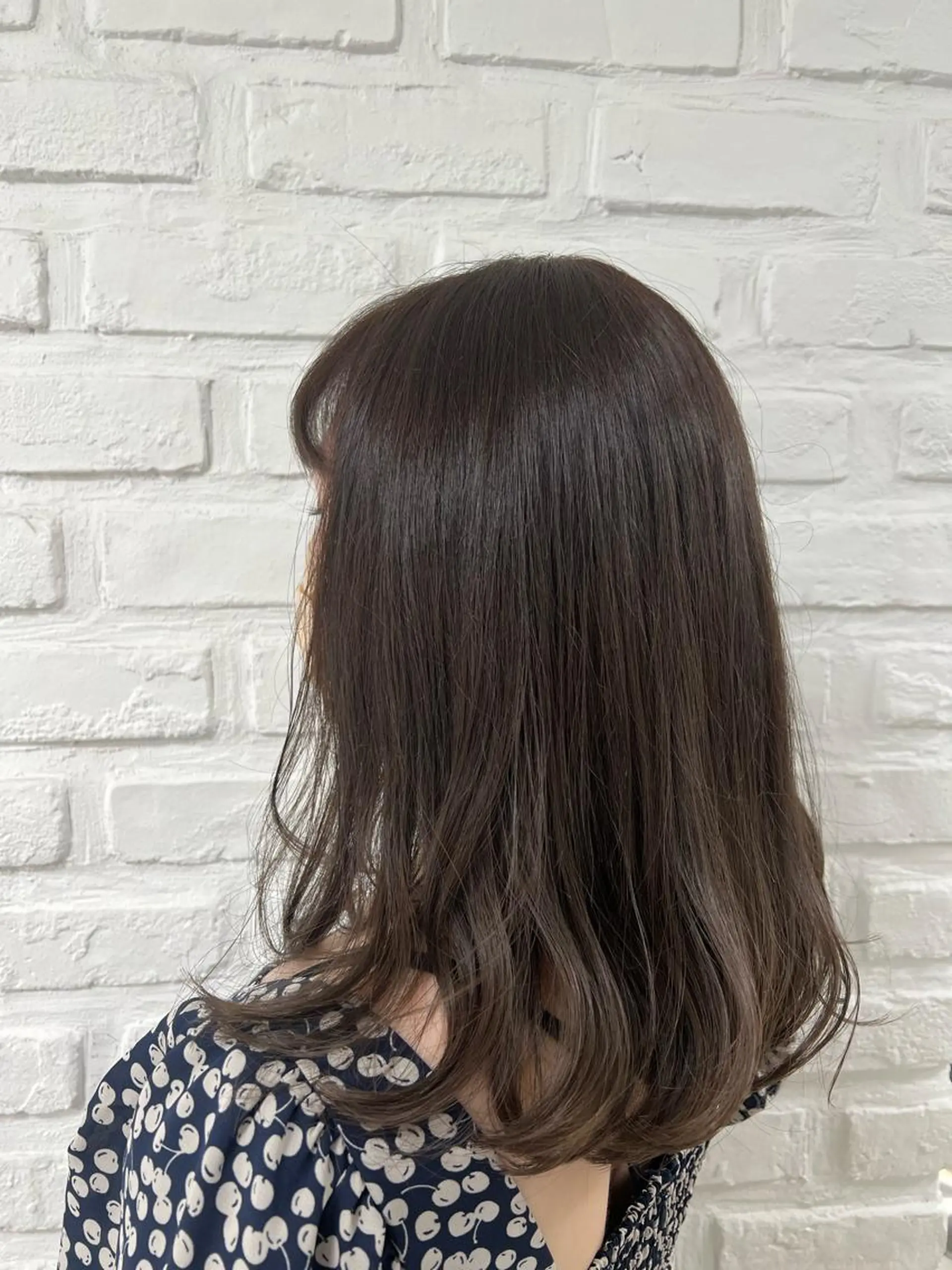 セミロング カラー ベージュカラー 透明感カラー ラベンダーカラー ラベンダーベージュ カット ヘアカラー 【暖色カラー特化】 中山由梨のヘアスタイル
