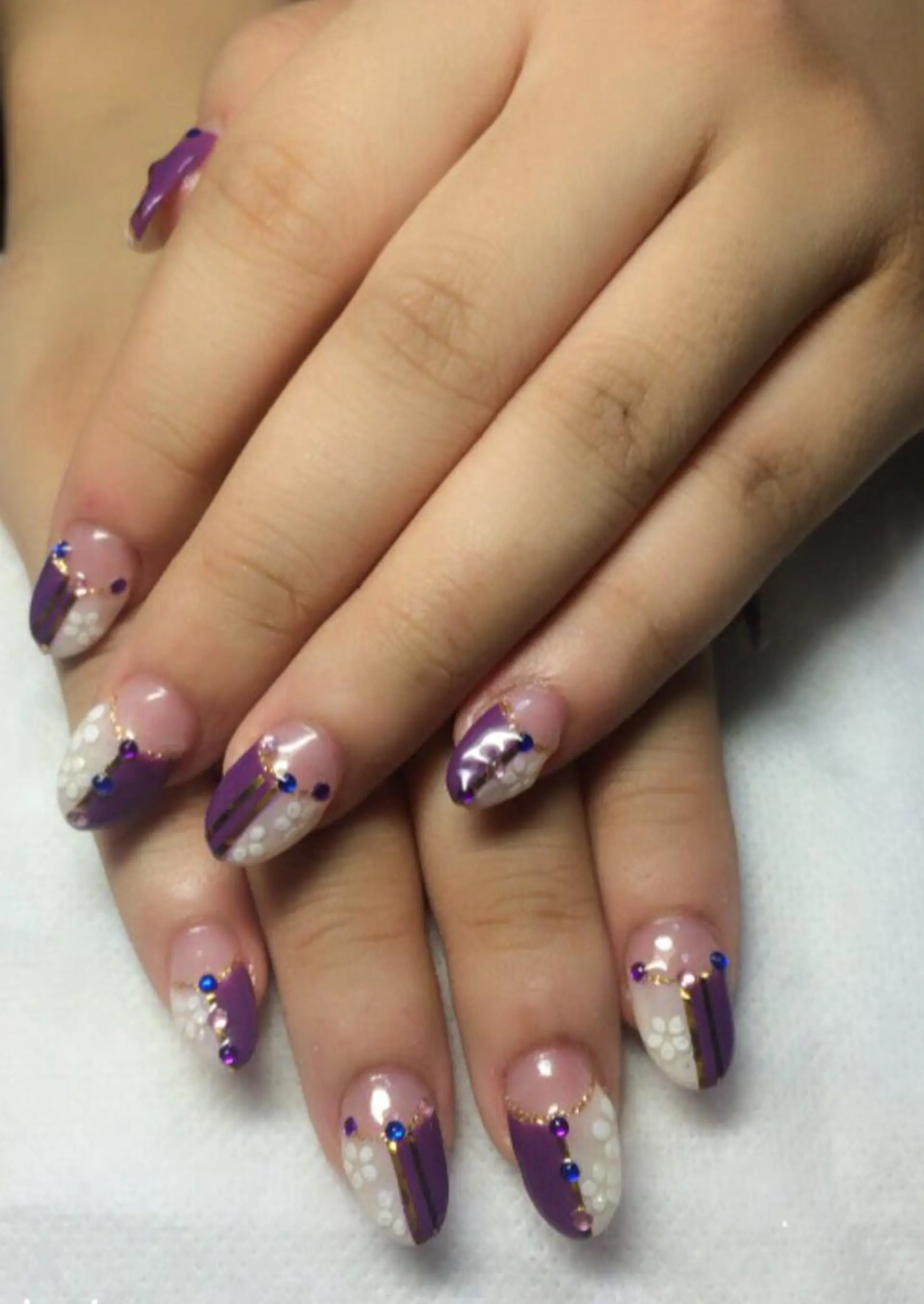 ネイル ハンドネイル ゲン レイカのネイルデザイン