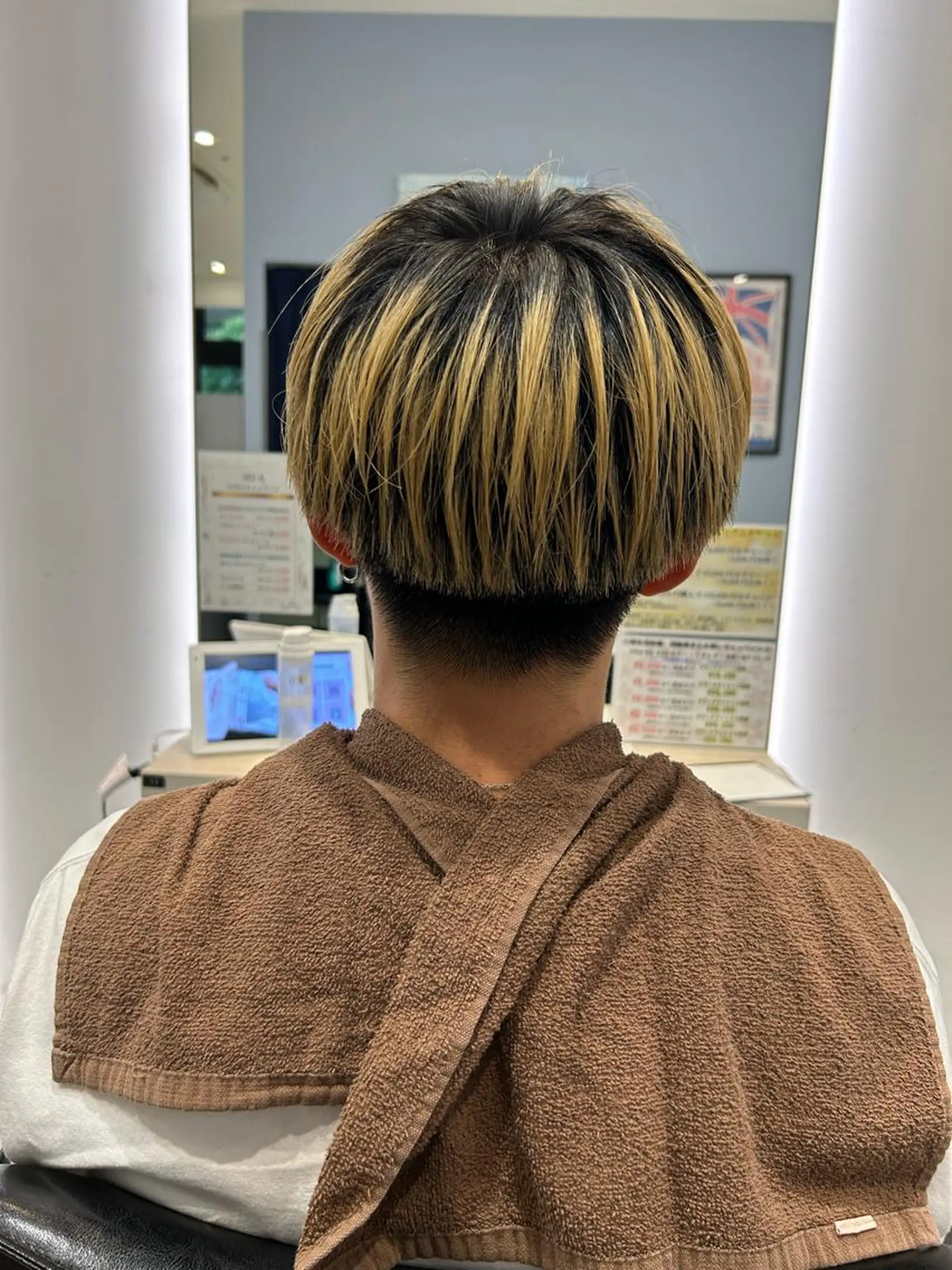 メンズ 立川/ハイトーン/ 髪質改善/田中柚のヘアスタイル