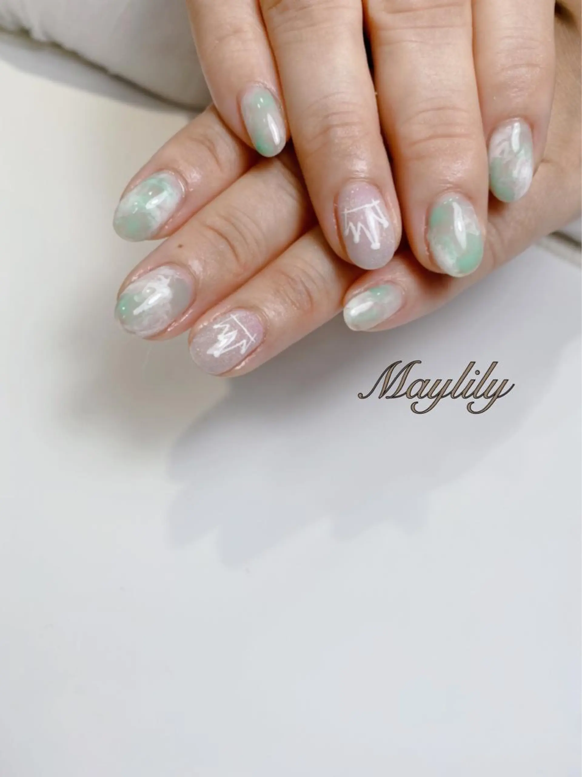 ネイル 持ち込み ハンドネイル Nail care salon Maylily所属・Nail salon Maylilyのネイルデザイン