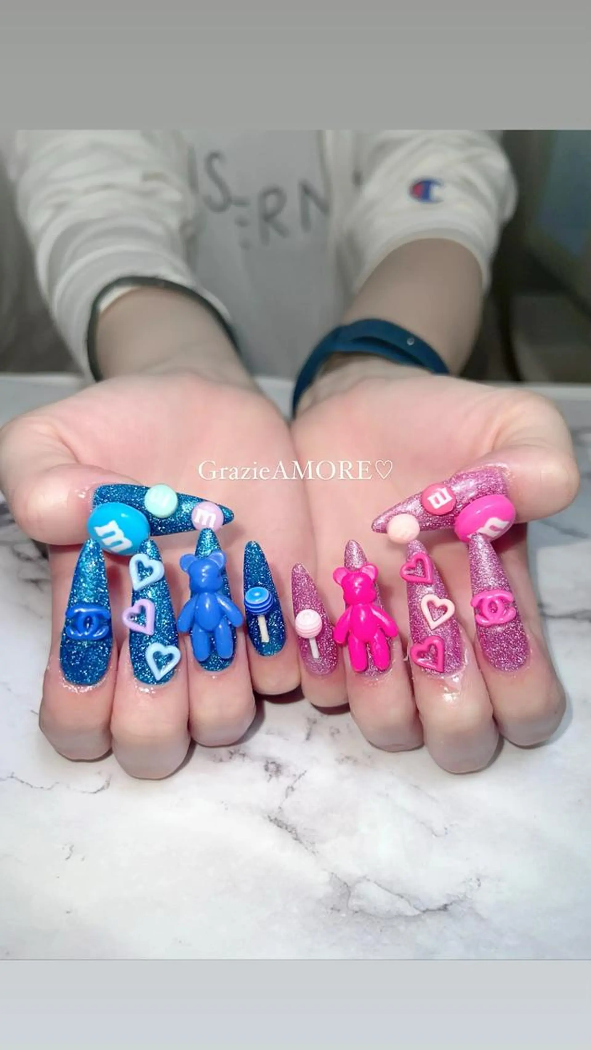 ネイル Grazie AMOREのネイルデザイン