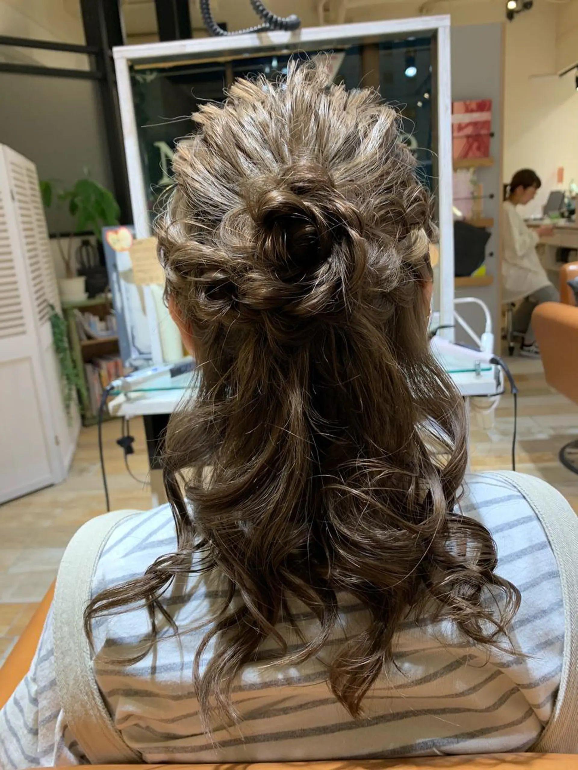 セミロング ヘアアレンジ 【店長】 草間大輔のヘアスタイル