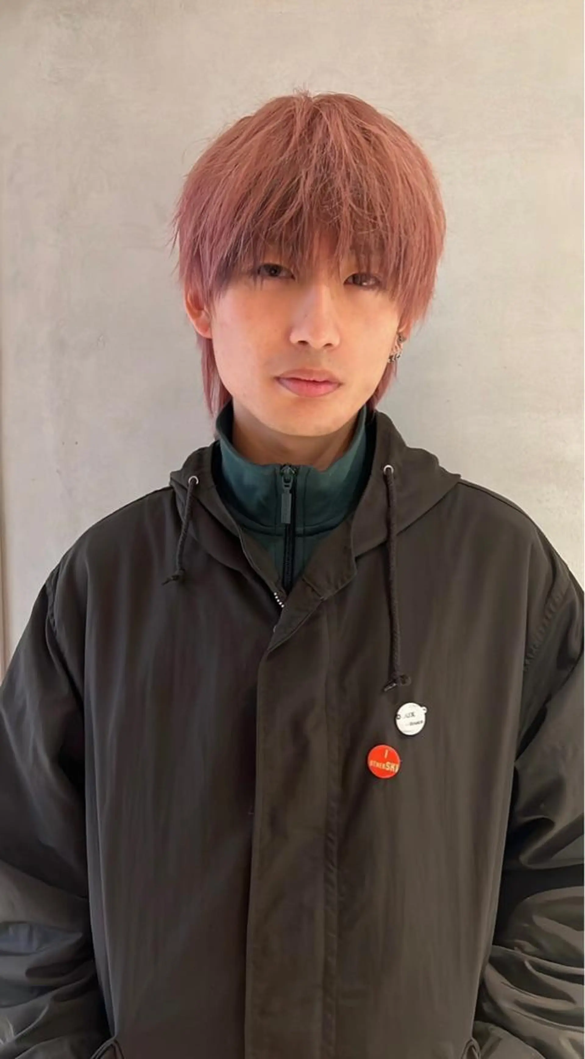 ショート ミルクティーベージュ outaのヘアスタイル