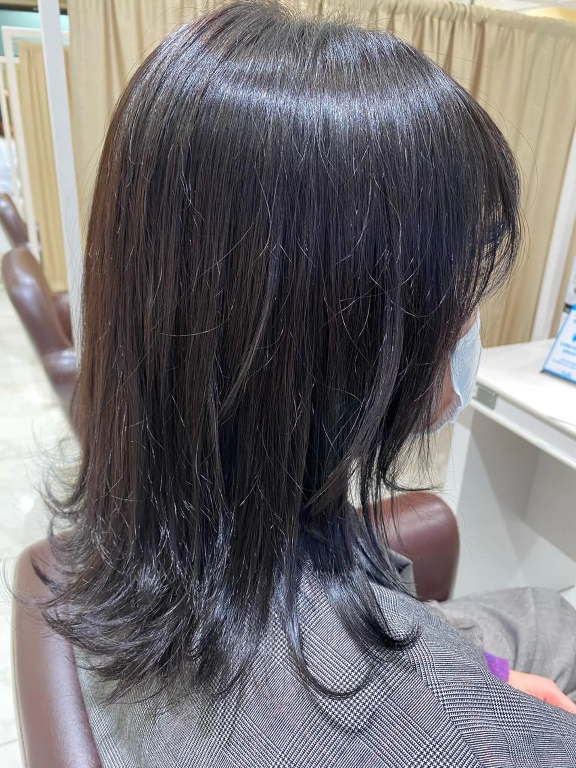 ミディアム カラー 🍊オオノ リホ🍑のヘアスタイル