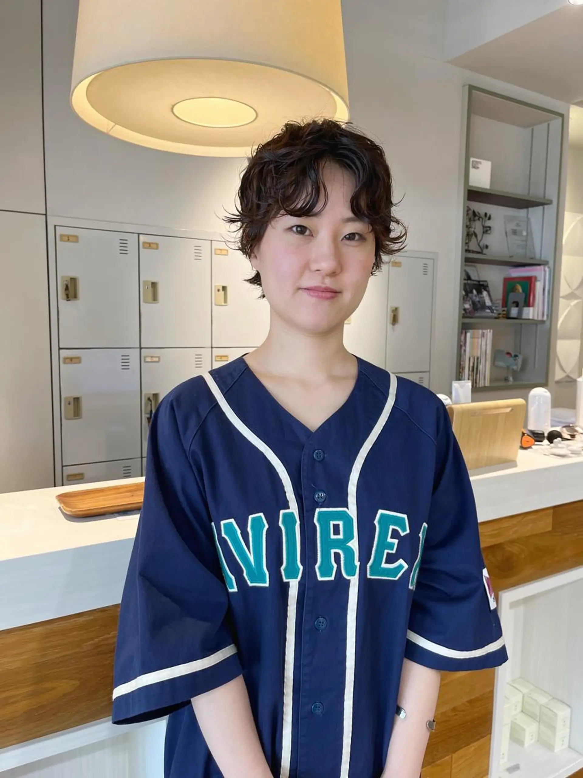 ショート パーマ ハンサムショート ショートヘア かわい りほのヘアスタイル