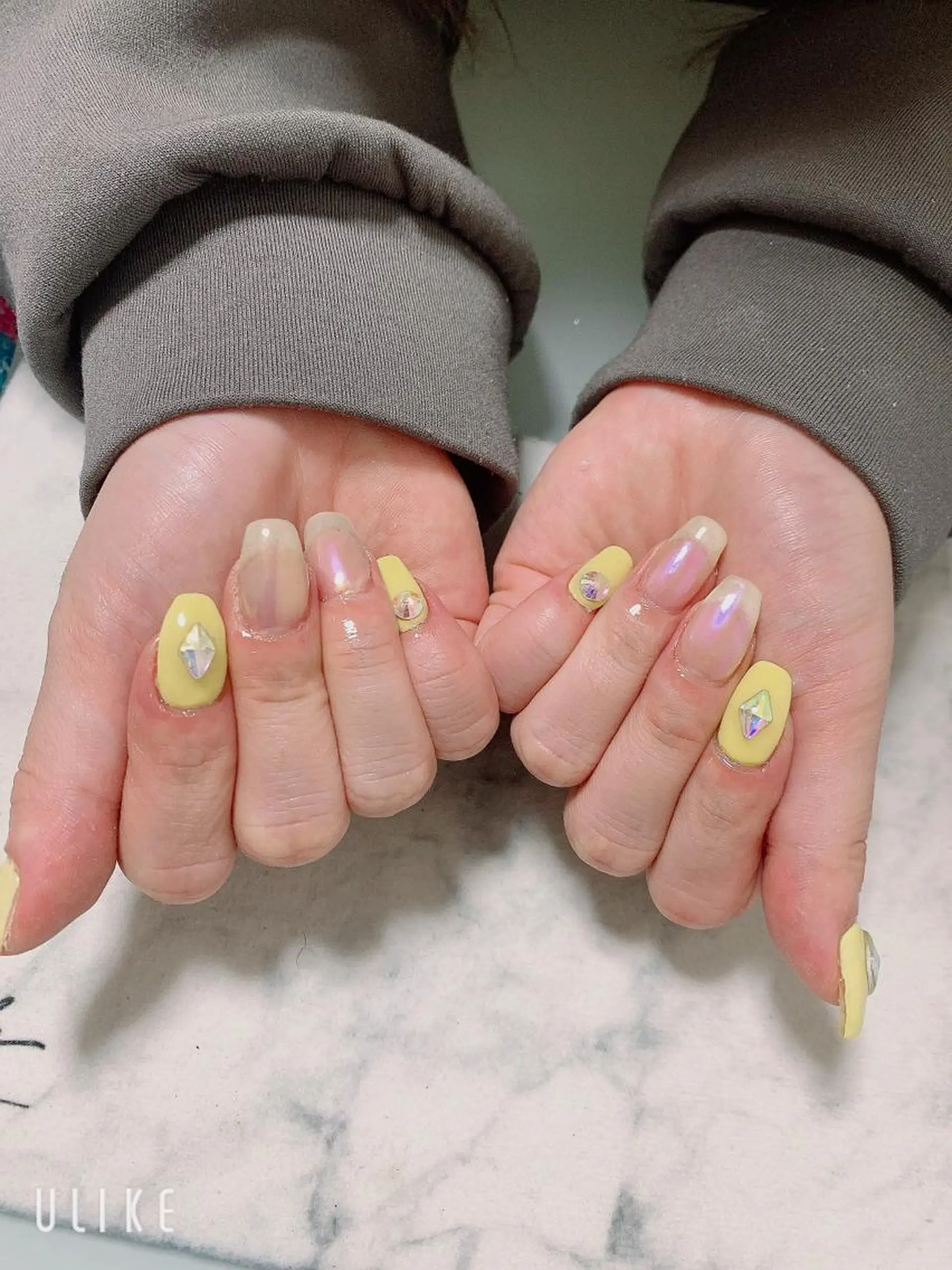 ネイル 🌙🫧CHARME (RUKA)🦋🫧のネイルデザイン