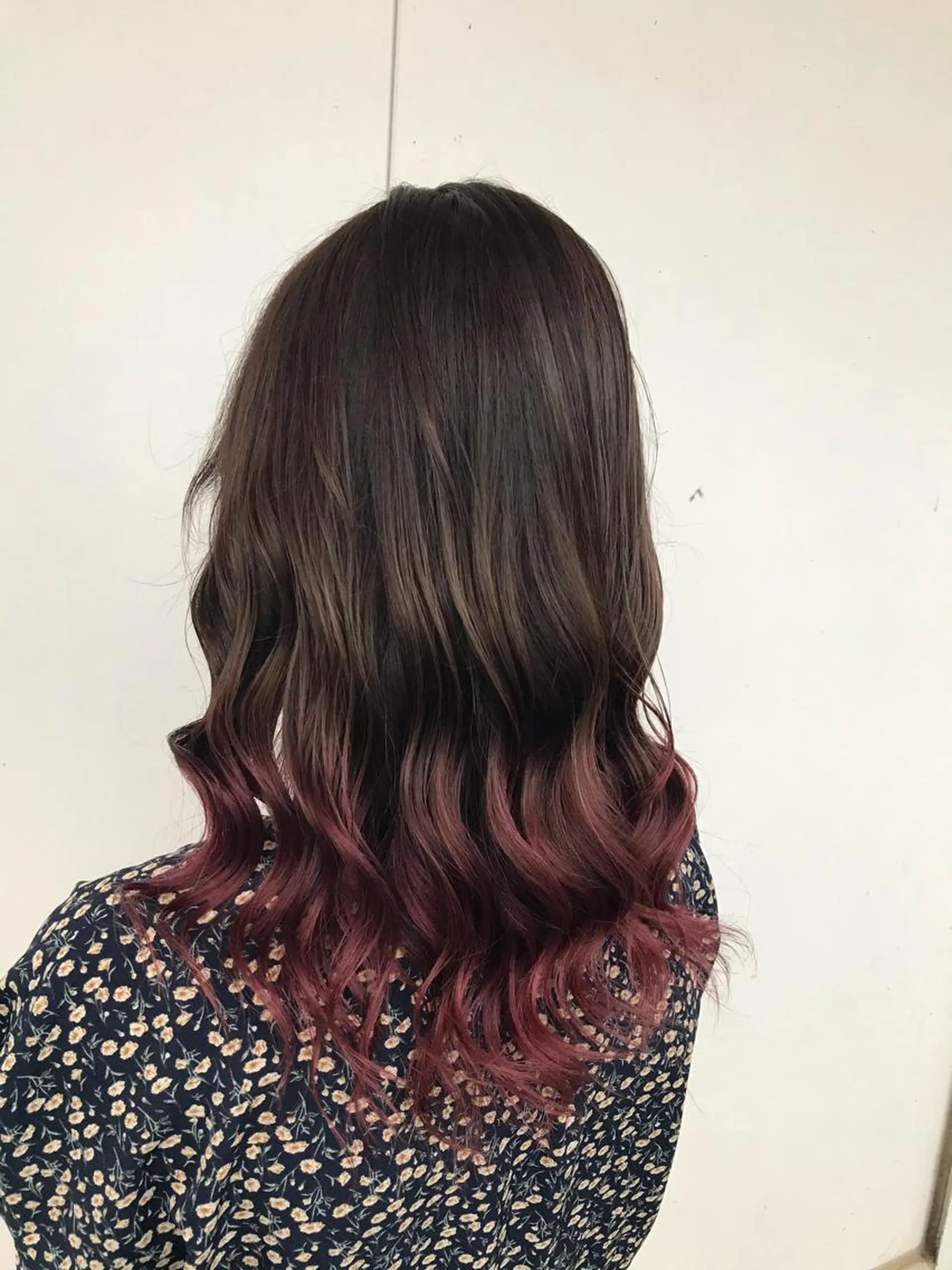 セミロング 下條 真のヘアスタイル