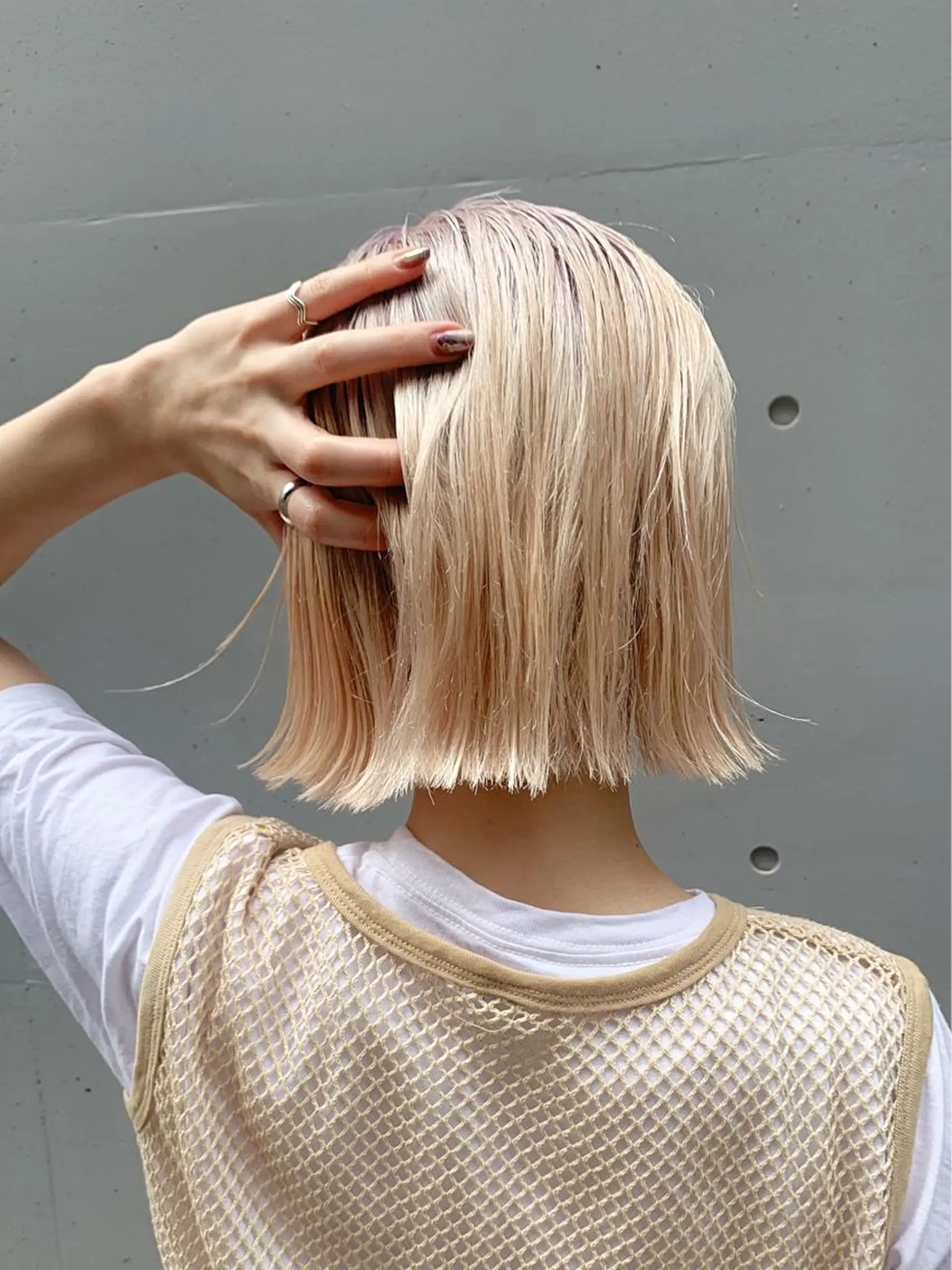 ミディアム カラー leben serikaのヘアスタイル