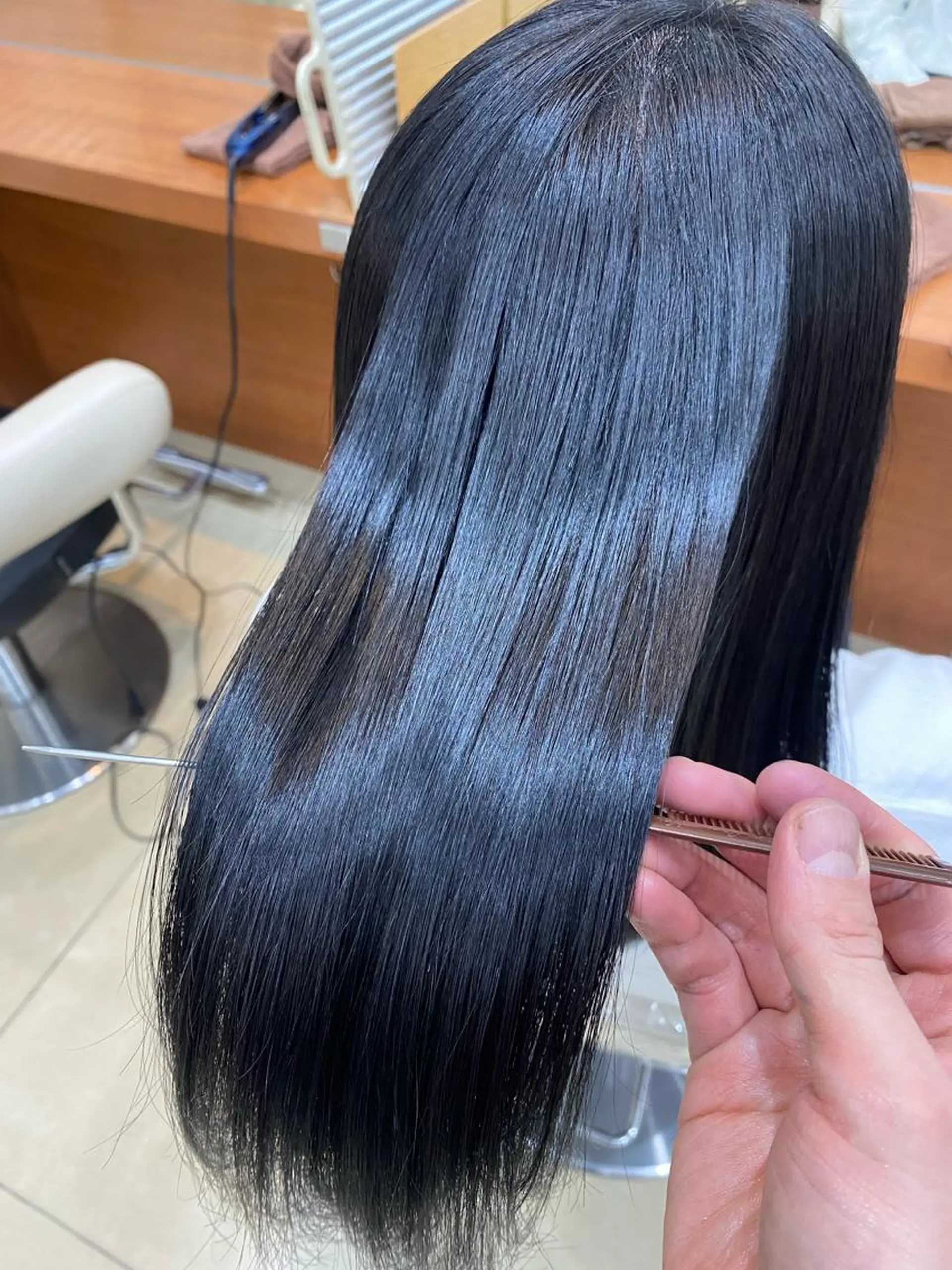 ロング 髪質改善 韓国風ヘア 縮毛矯正 カット パーマ 縮毛矯正 トリートメント コテ巻き風パーマ/ 髪質改善/河島恭平のヘアスタイル