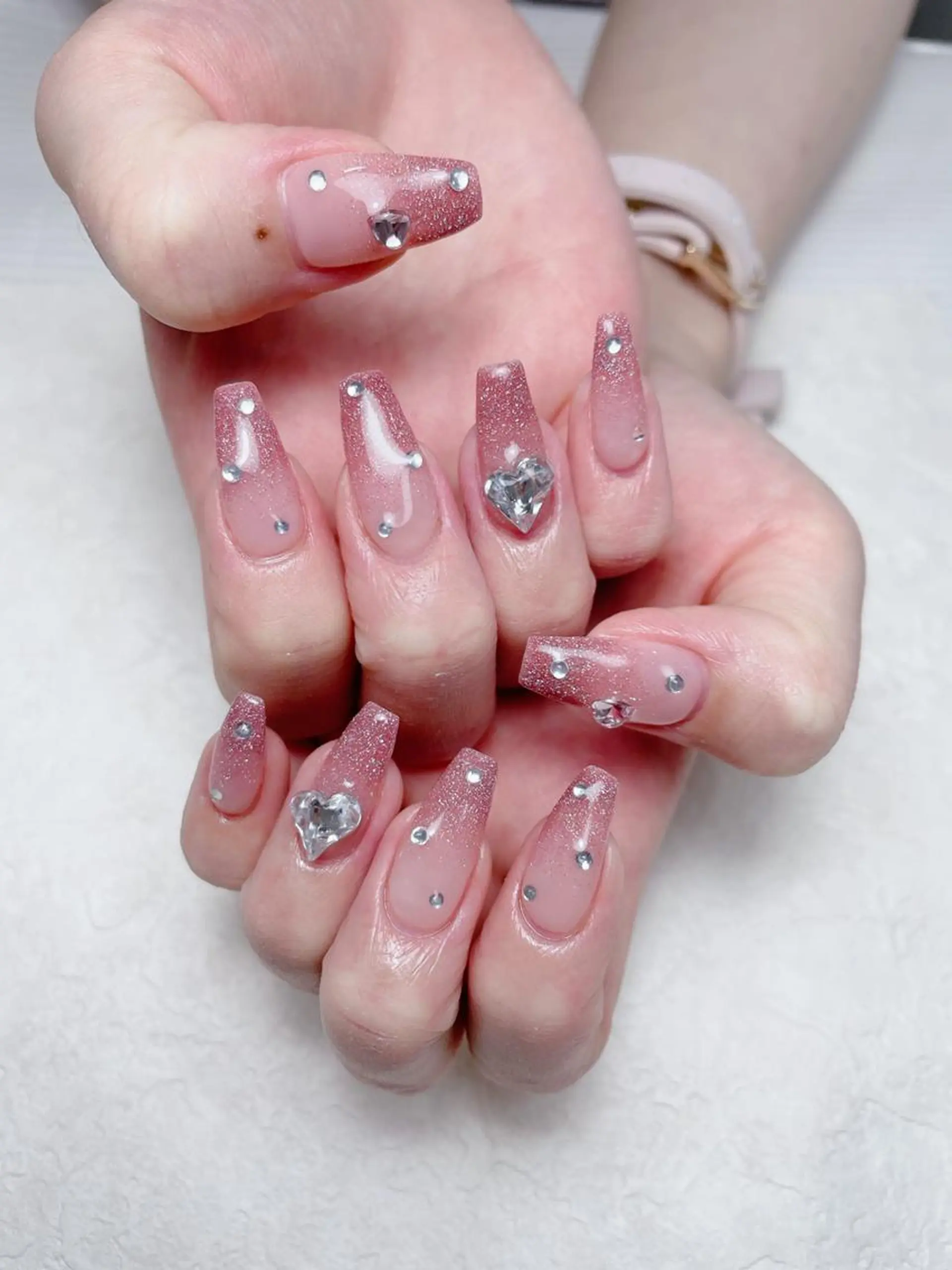 ネイル Elegantトウ ショウレイのネイルデザイン