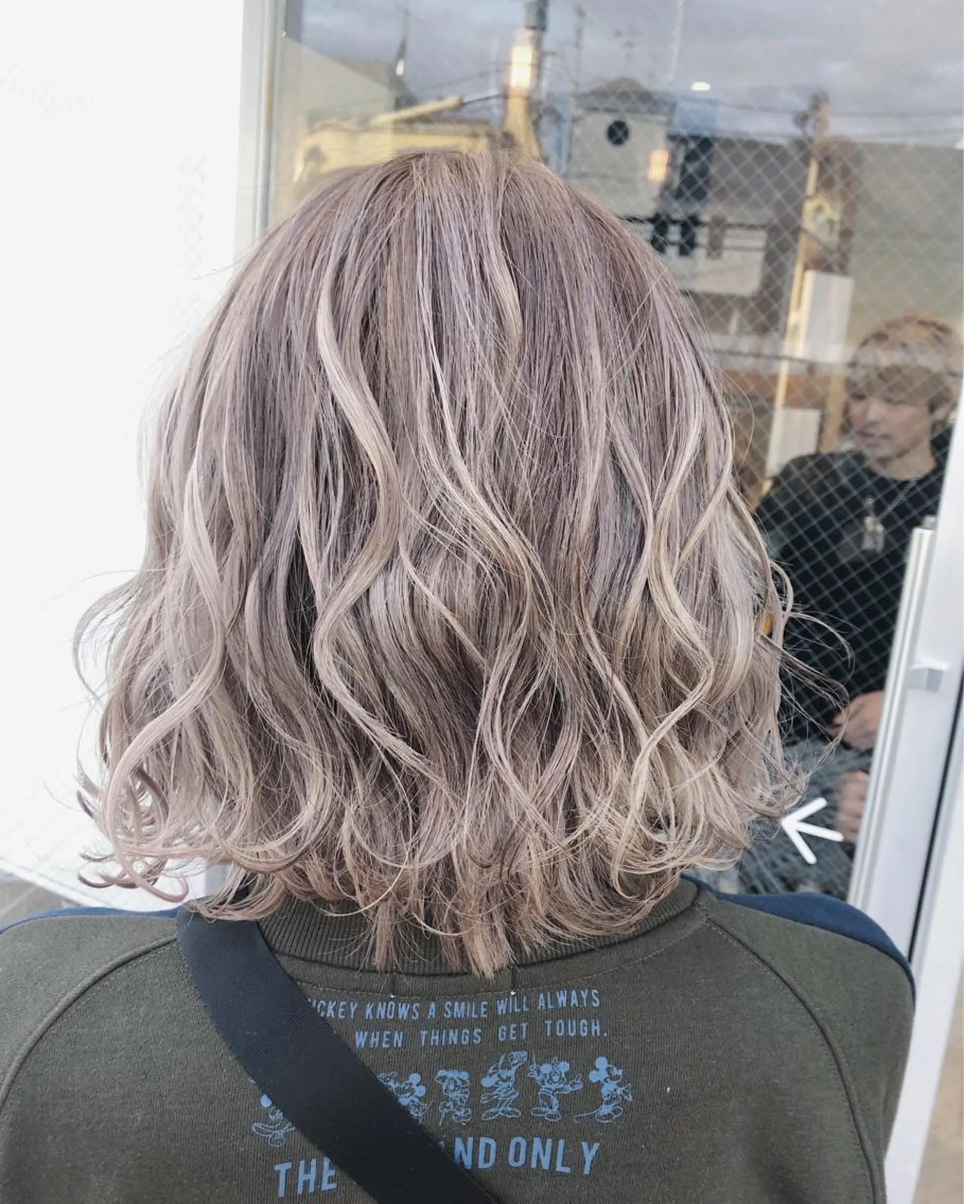 ショート カラー ヘアアレンジ ハイライトカラー ハイライト ショートヘア カット ヘアカラー 【Diar】オーナー アキヨシケンタのヘアスタイル